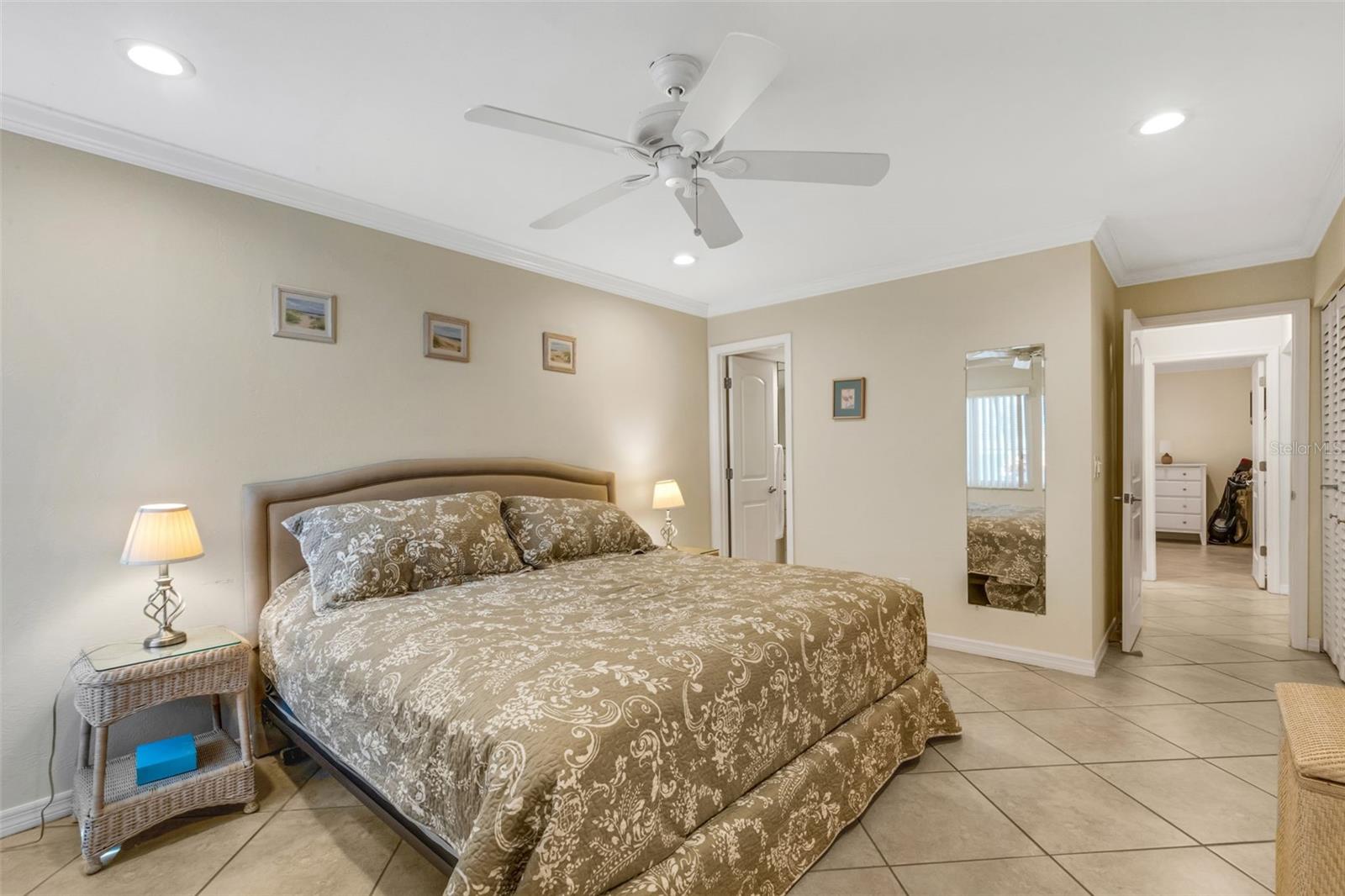 WHITE SANDS VILLAGE - Residential