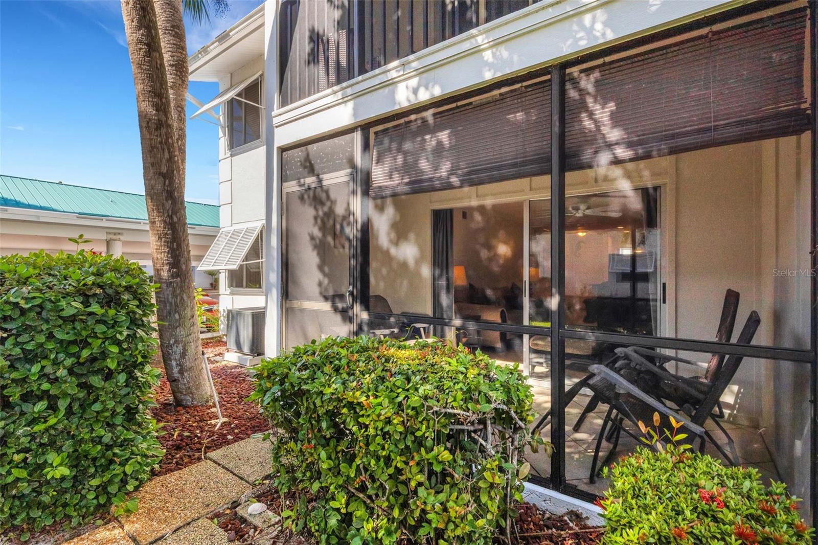 WHITE SANDS VILLAGE - Residential