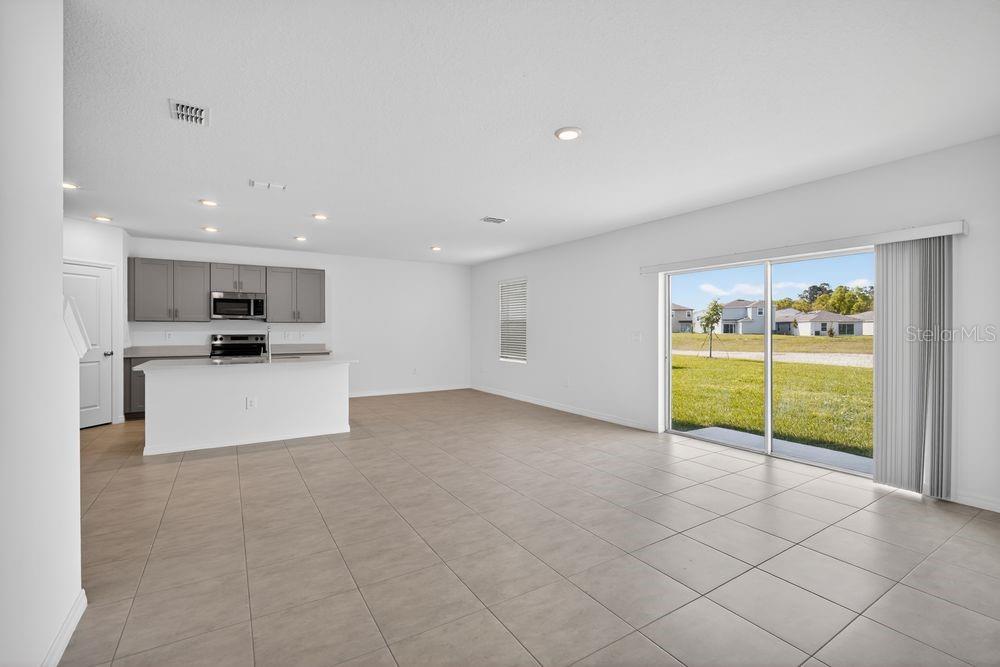 13655 TROPICAL BREEZE WAY