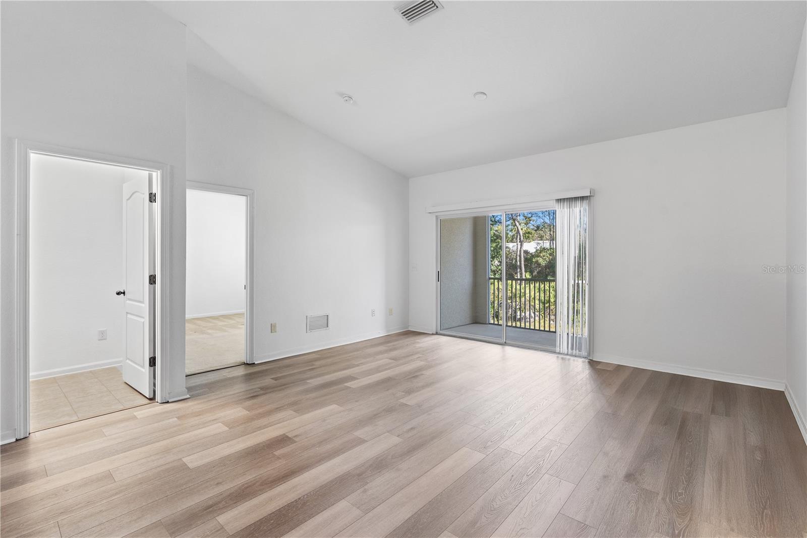 COTTAGES/WINDING CRK - Residential