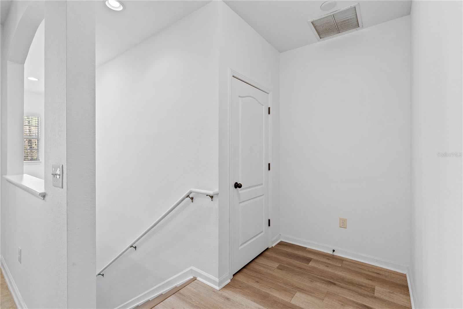 COTTAGES/WINDING CRK - Residential