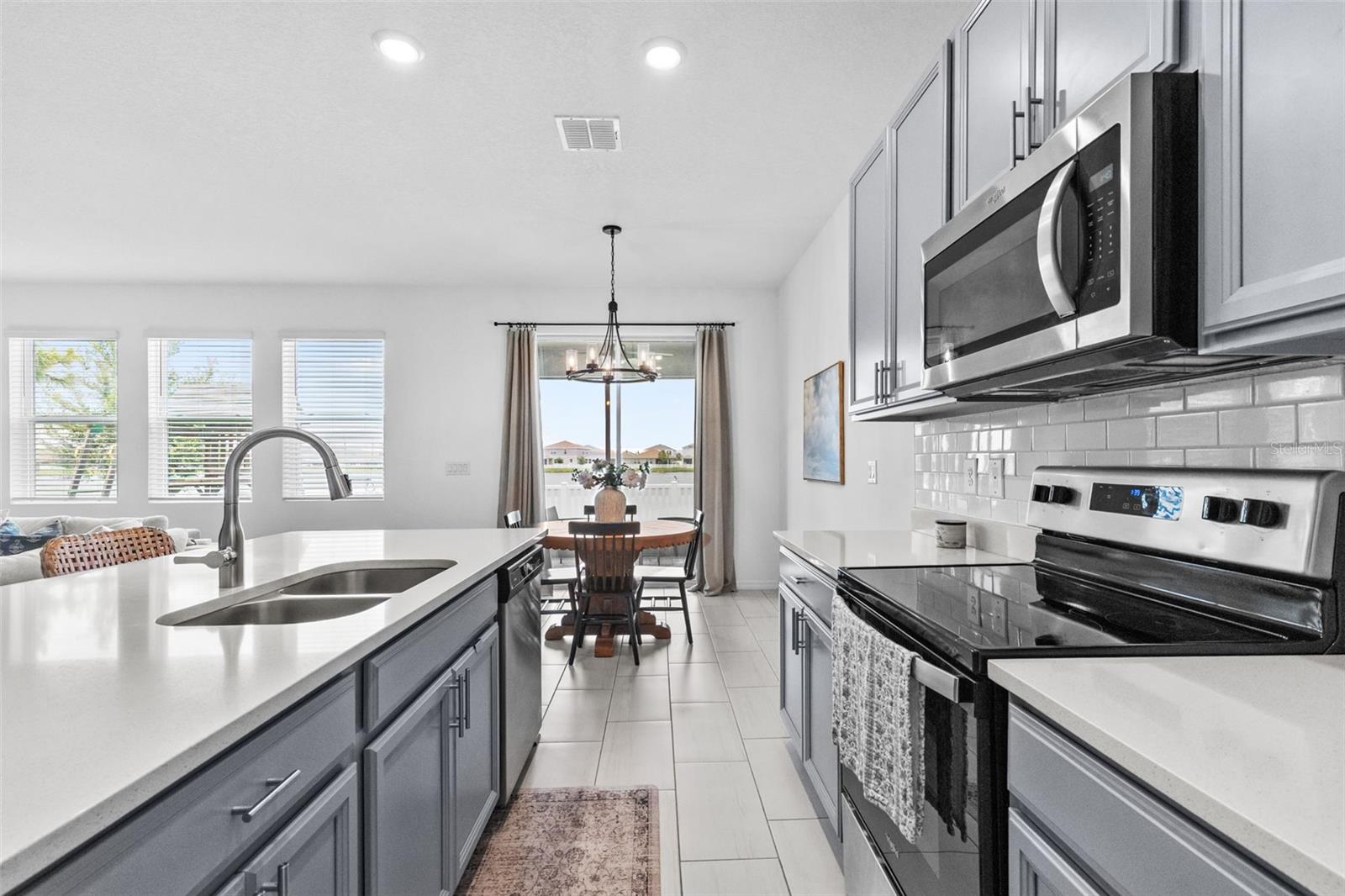 SOUTH FORK S & TRACT T - Residential