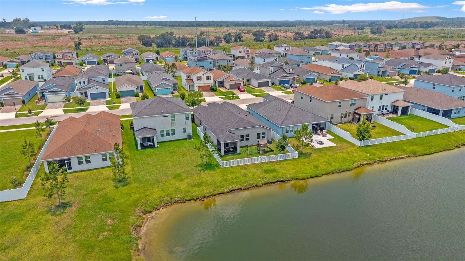 SOUTH FORK S & TRACT T - Residential
