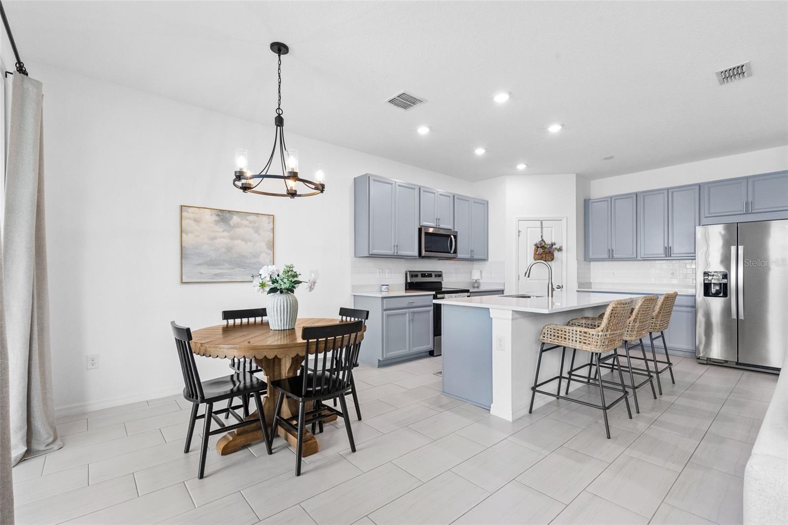 SOUTH FORK S & TRACT T - Residential