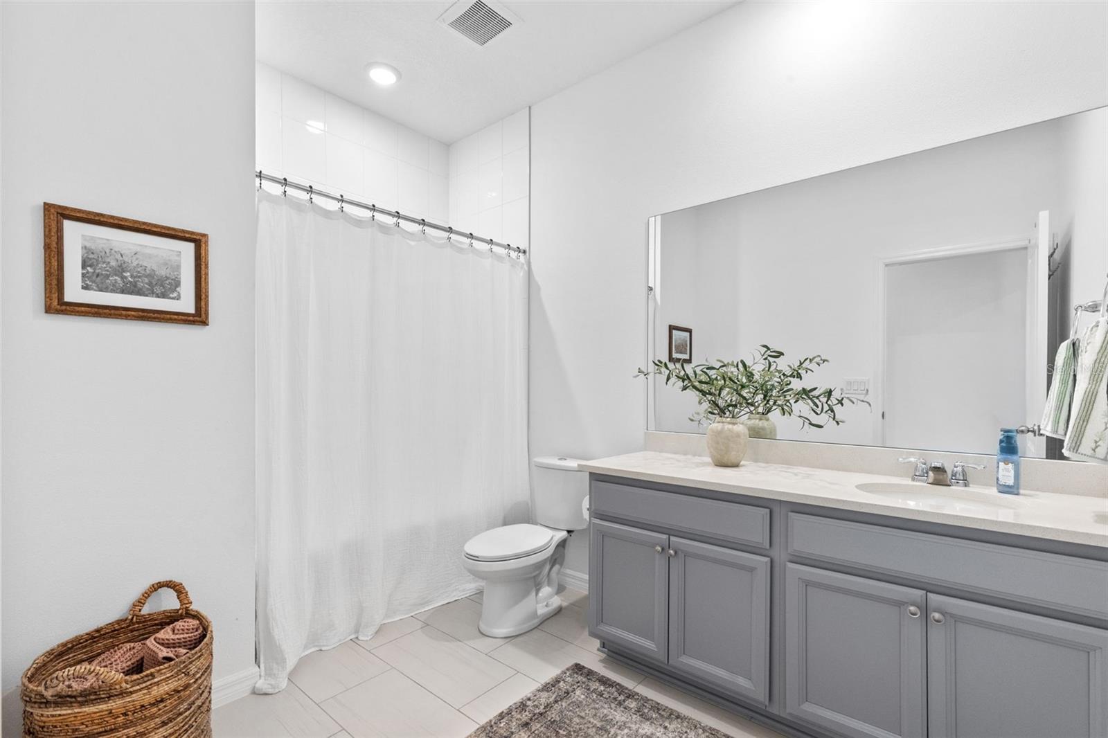 SOUTH FORK S & TRACT T - Residential