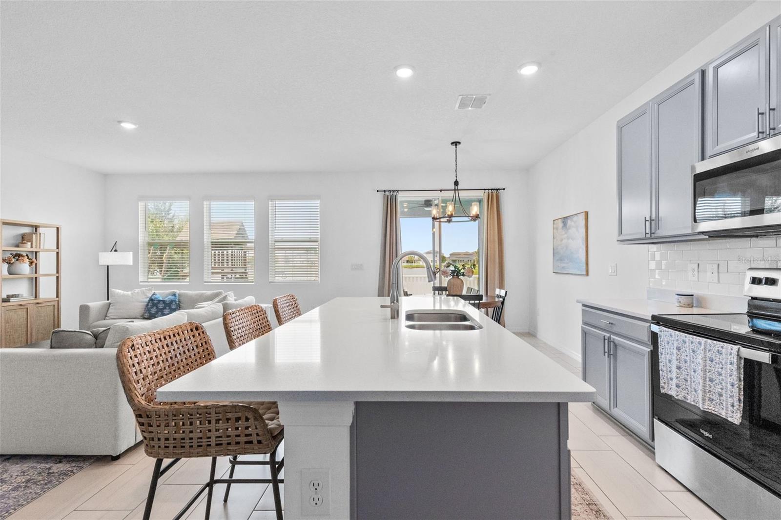 SOUTH FORK S & TRACT T - Residential
