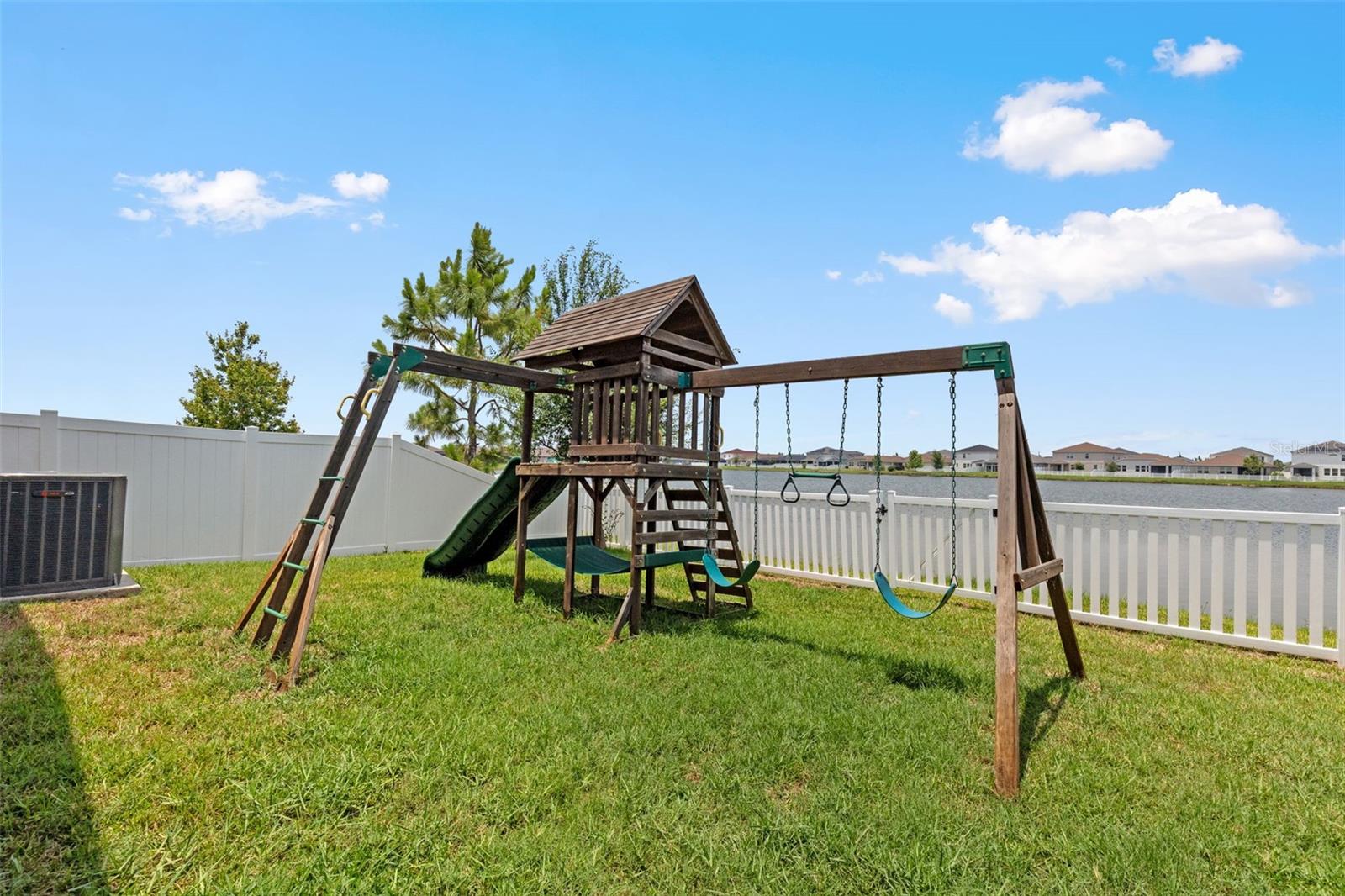 SOUTH FORK S & TRACT T - Residential