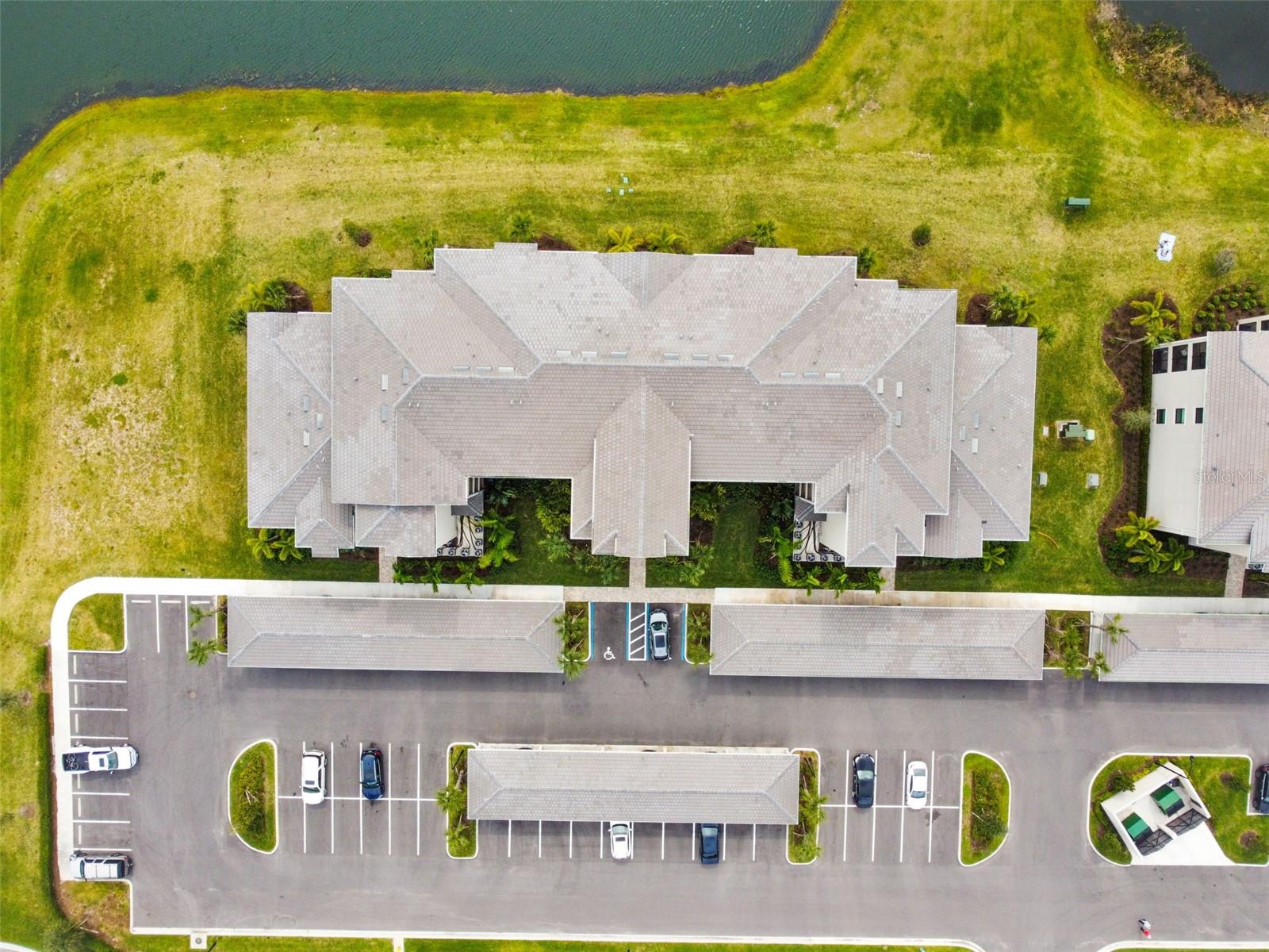 LAKEWOOD NATIONAL - Residential