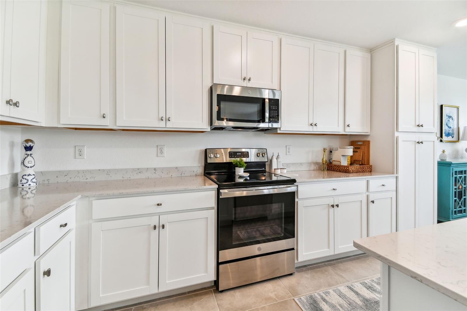 LAKEWOOD NATIONAL - Residential