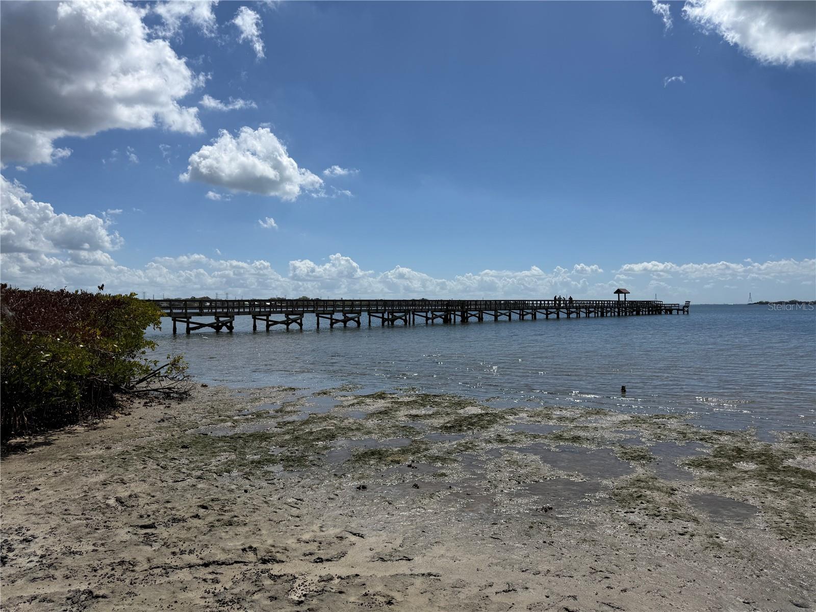 BUNGALOW BAY ESTATES - Residential