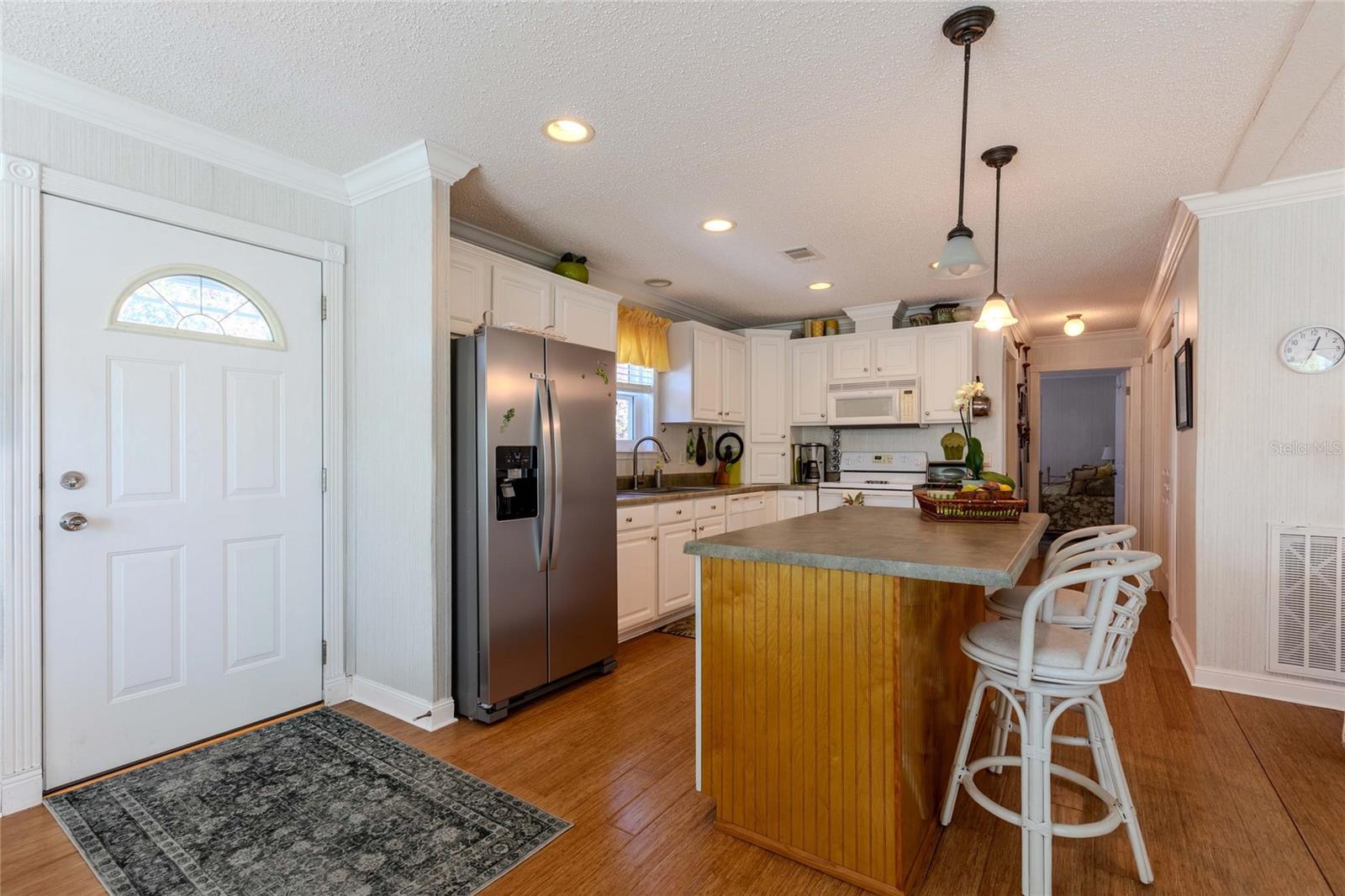 2100 KINGS HIGHWAY 52