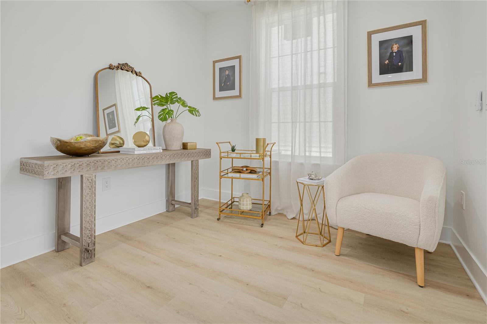 SHOREACRES CENTER - Residential