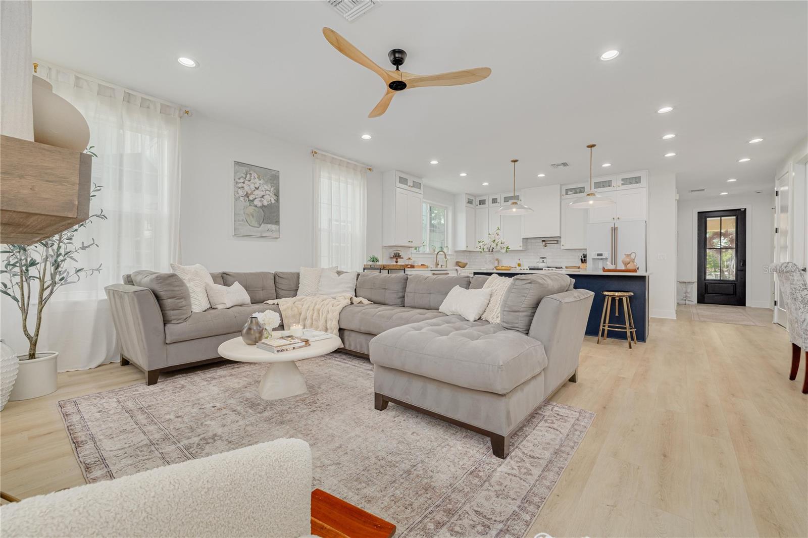 SHOREACRES CENTER - Residential