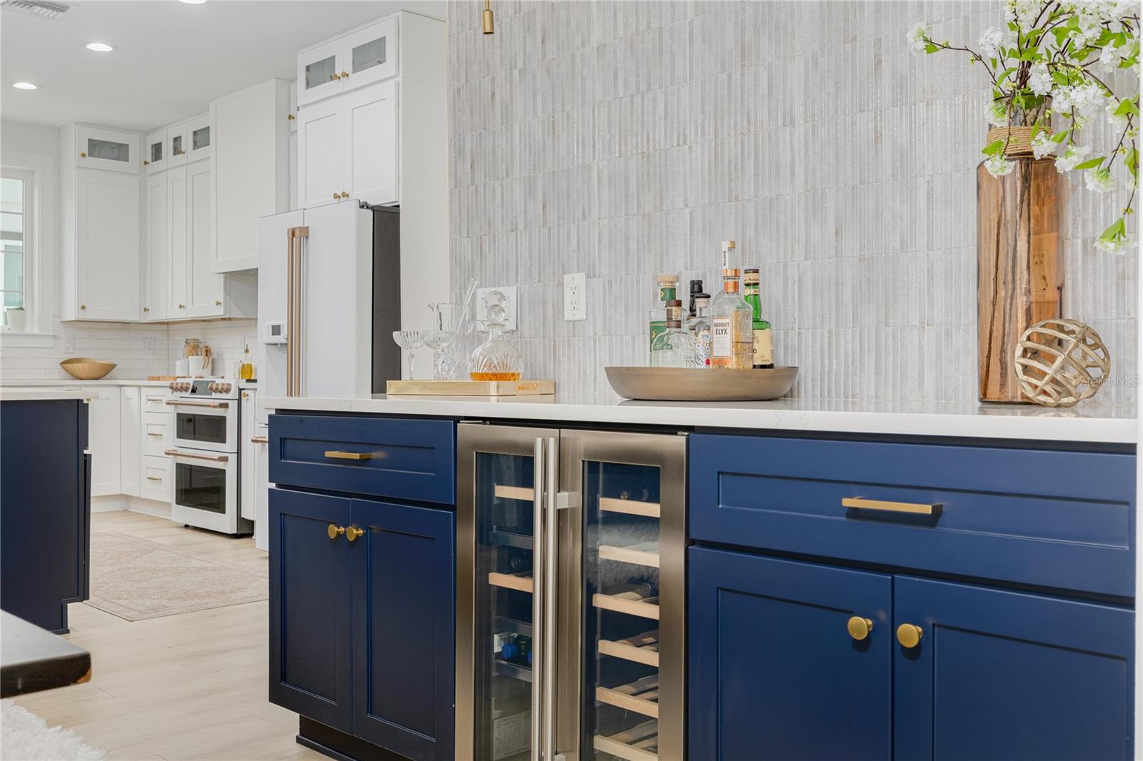 SHOREACRES CENTER - Residential
