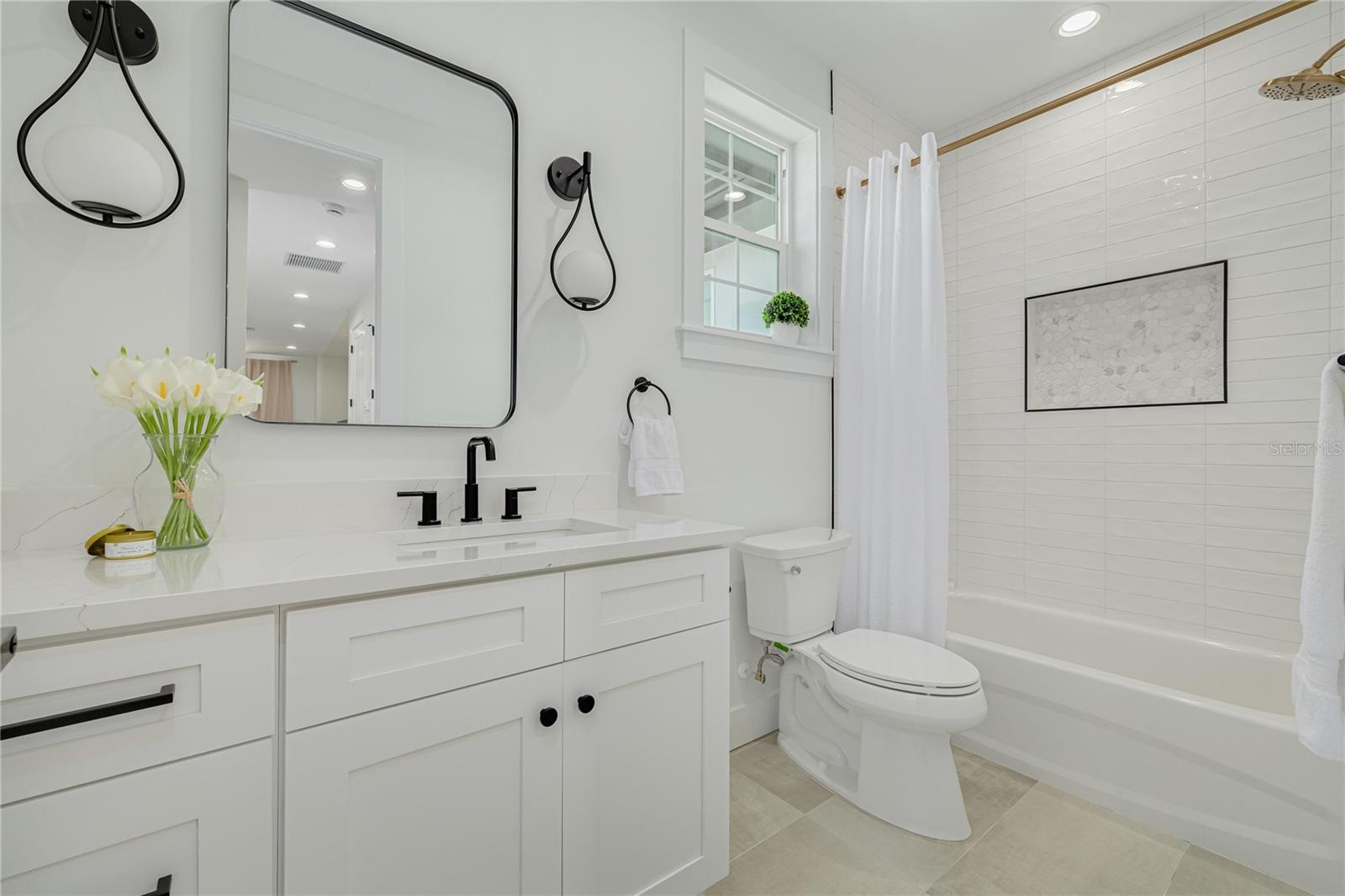 SHOREACRES CENTER - Residential