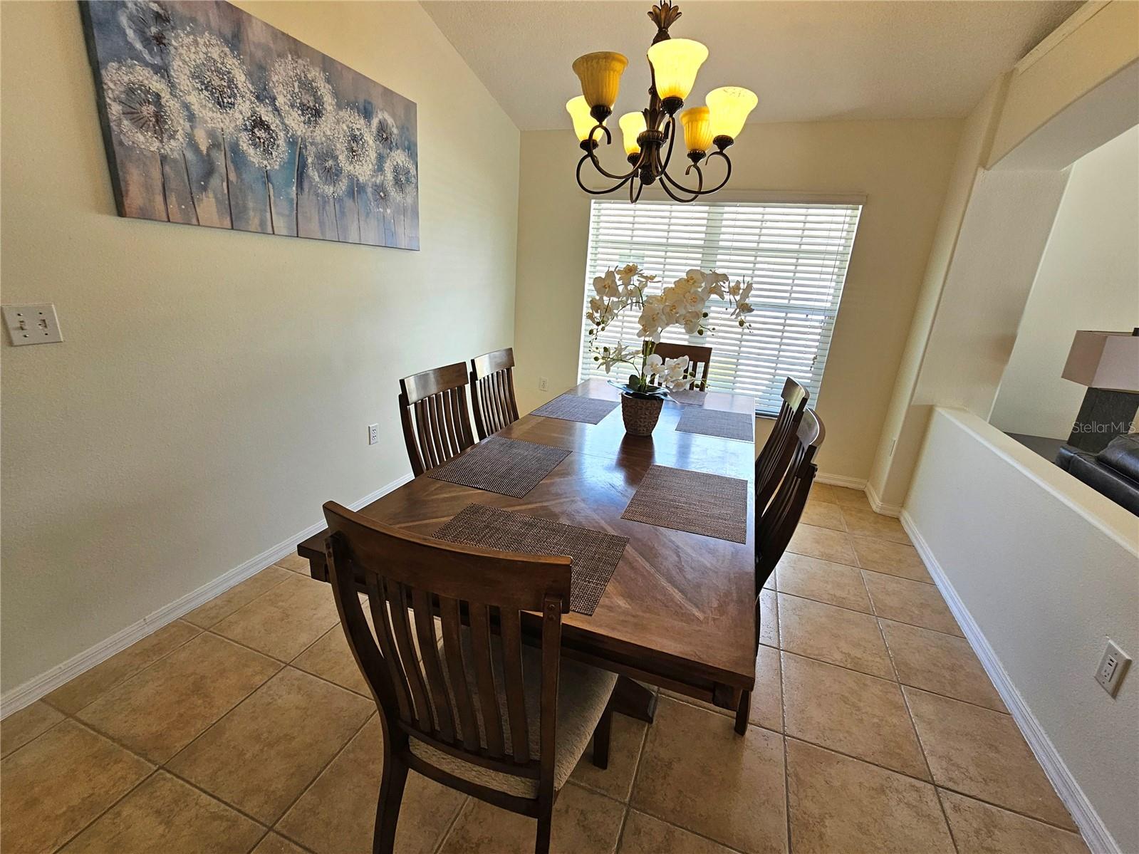 ROLLING HILLS ESTATES - Residential