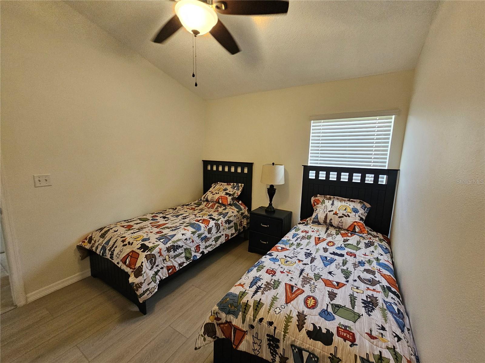 ROLLING HILLS ESTATES - Residential