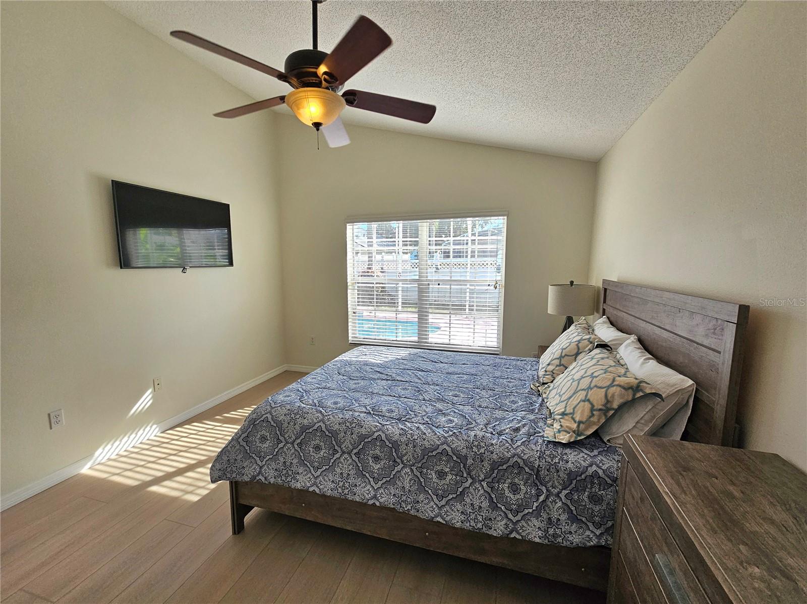 ROLLING HILLS ESTATES - Residential