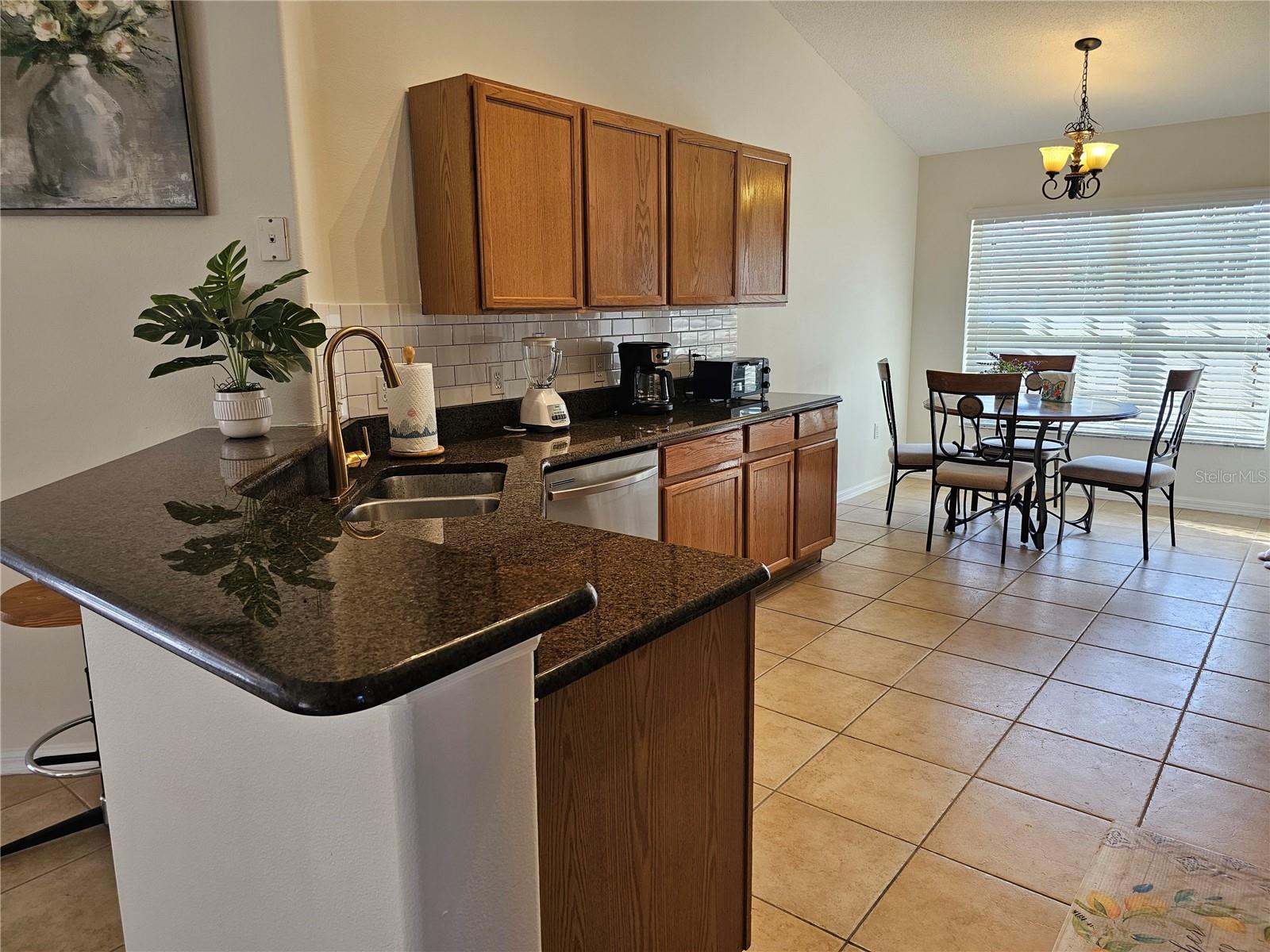 ROLLING HILLS ESTATES - Residential