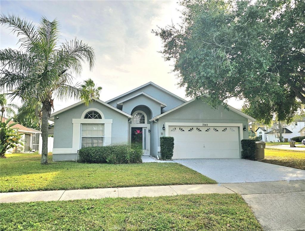 Photo of 7949 Golden Pond Circle, Kissimmee, FL 34747 (MLS # S5139795)