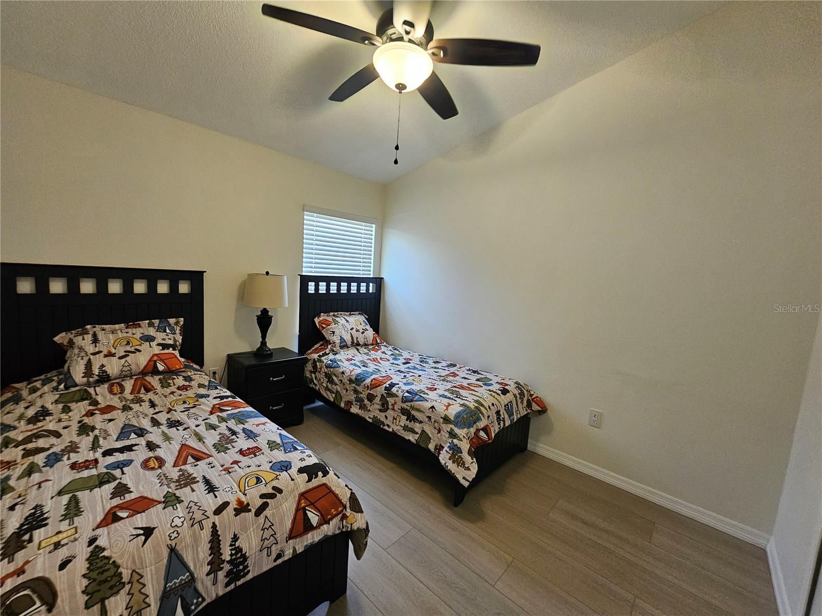 ROLLING HILLS ESTATES - Residential