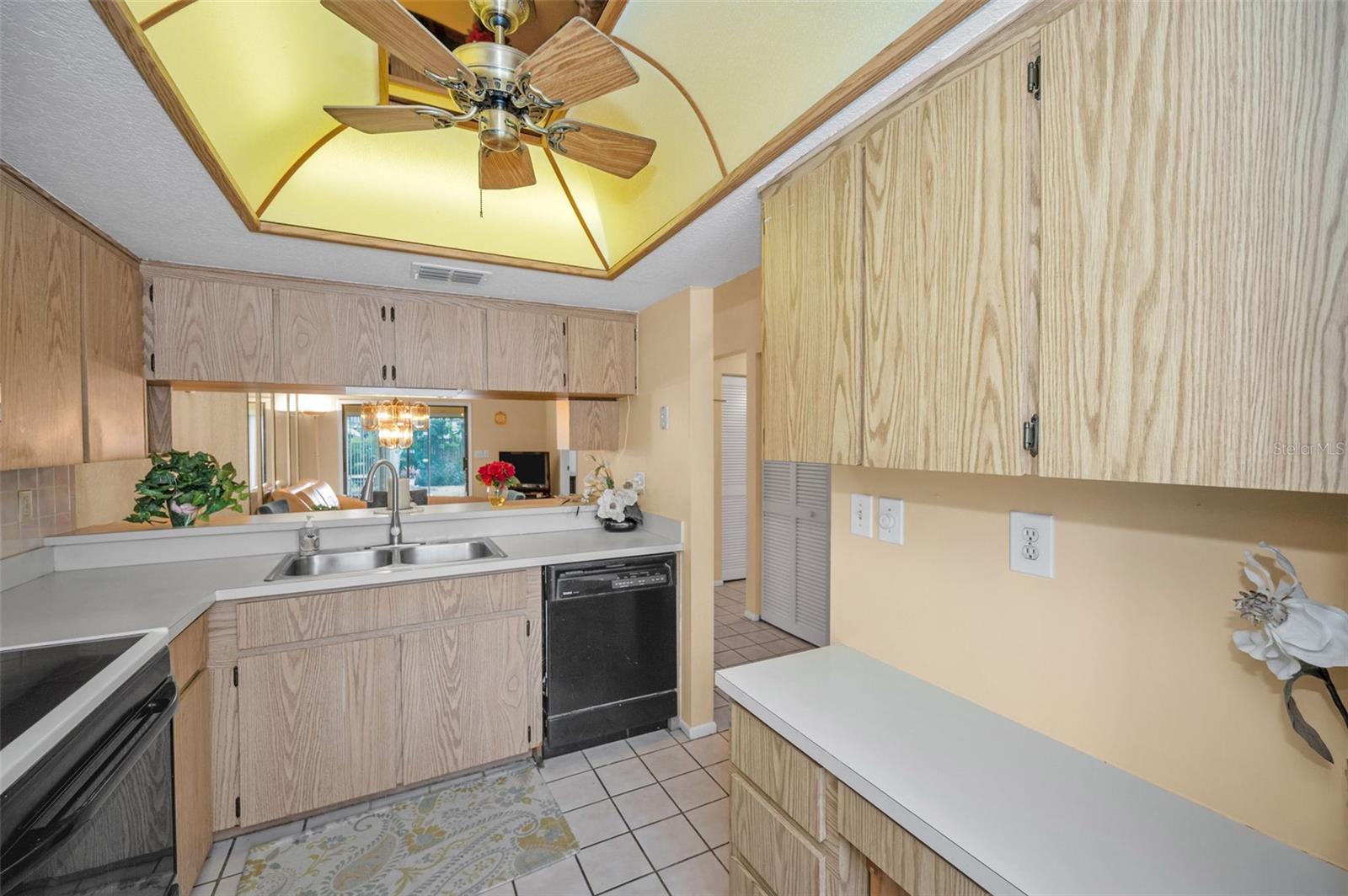 DEERWOOD GARDENS II - Residential