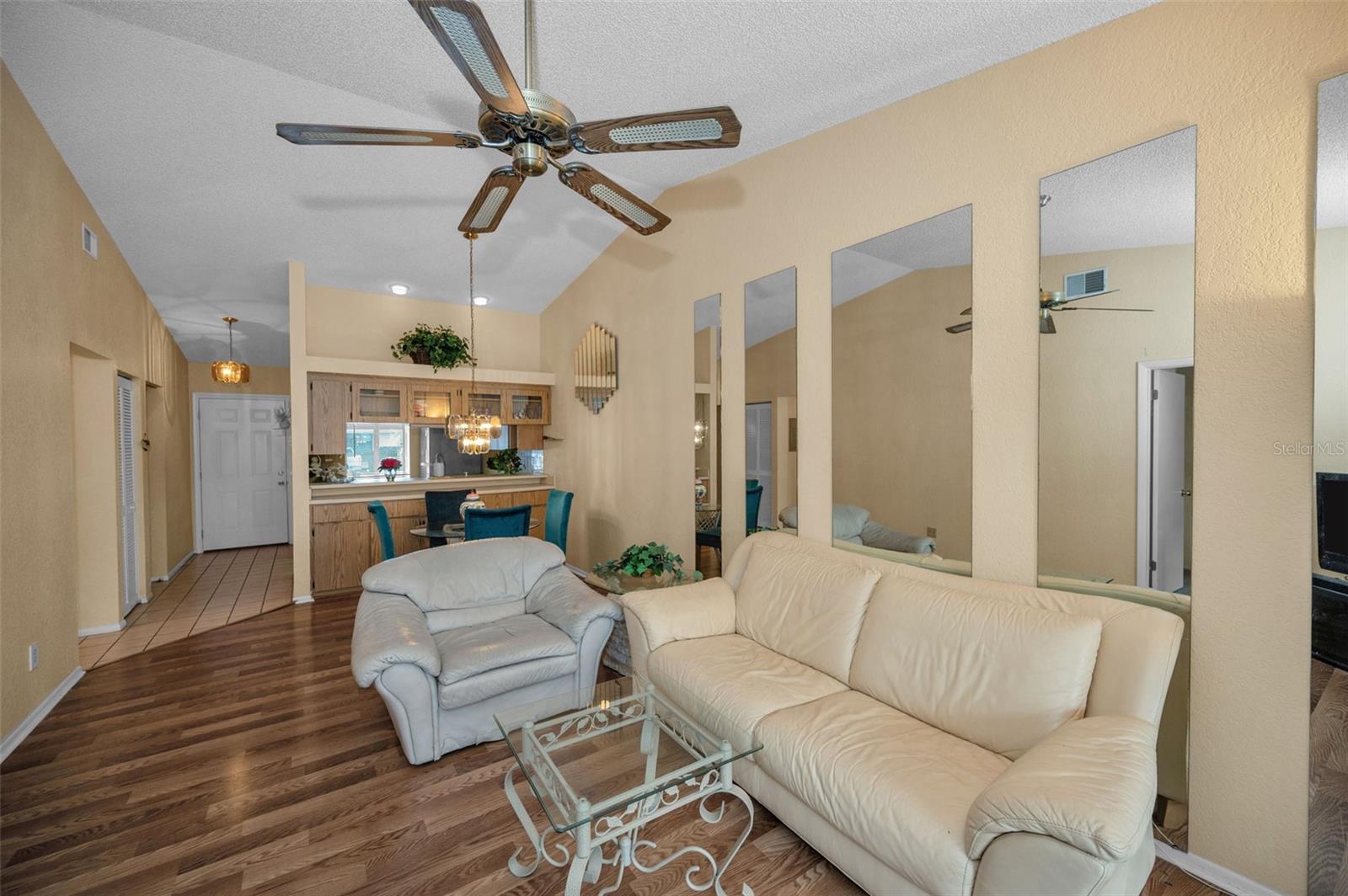 DEERWOOD GARDENS II - Residential