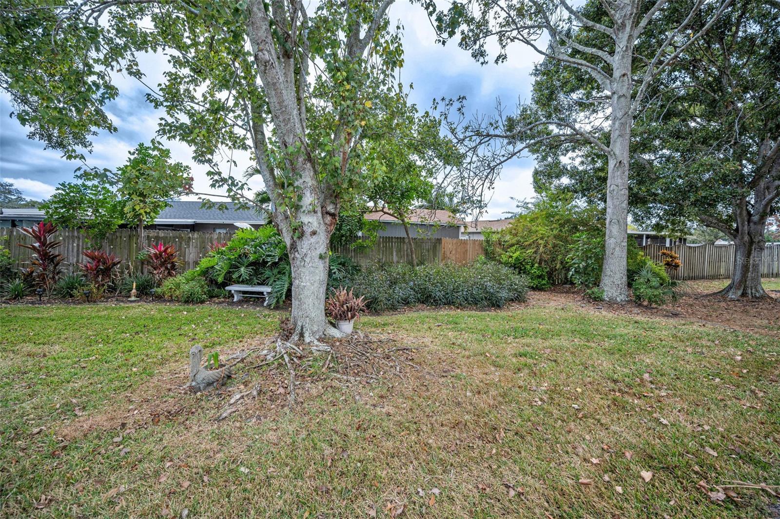 DEERWOOD GARDENS II - Residential