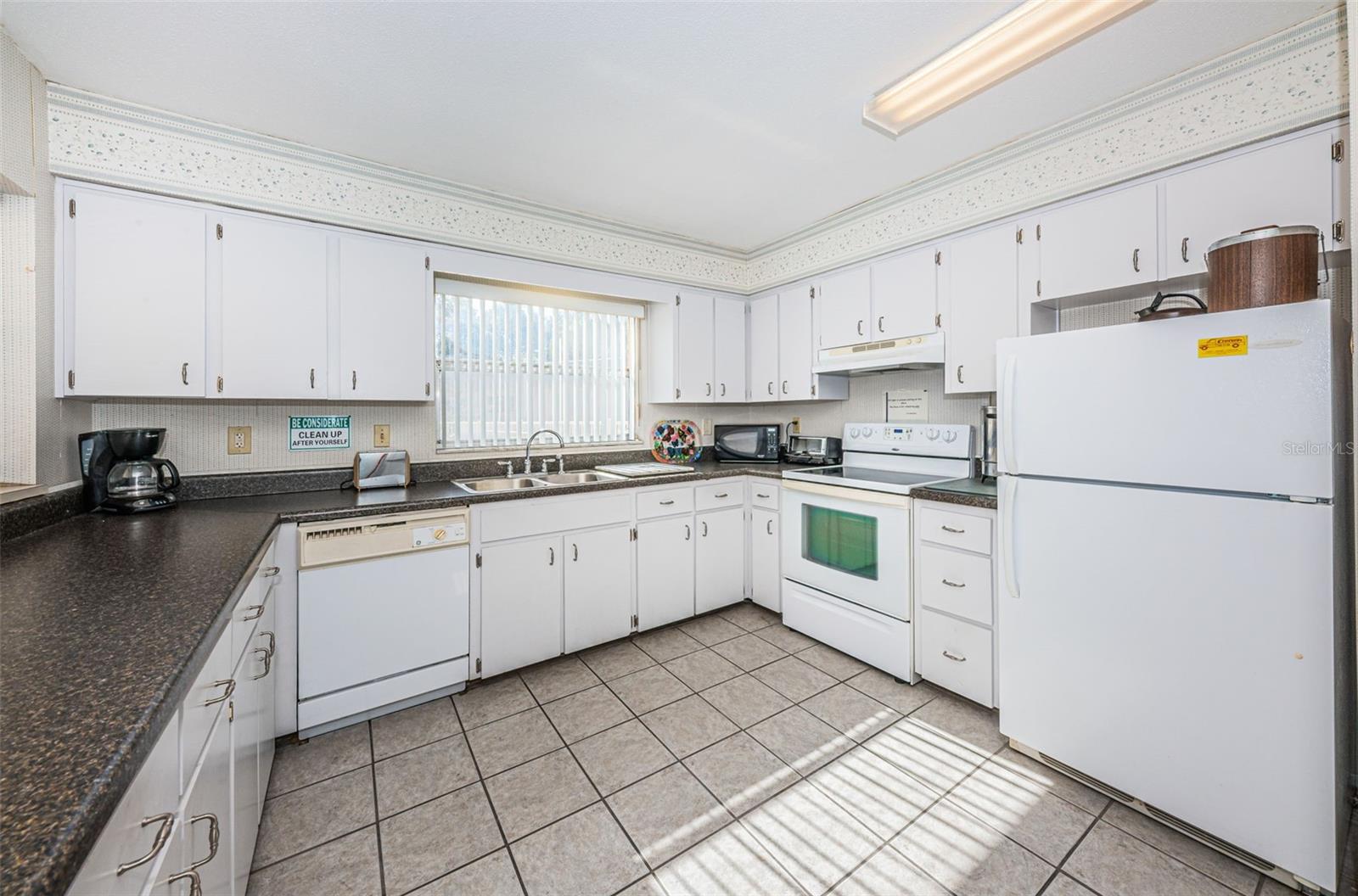 DEERWOOD GARDENS II - Residential