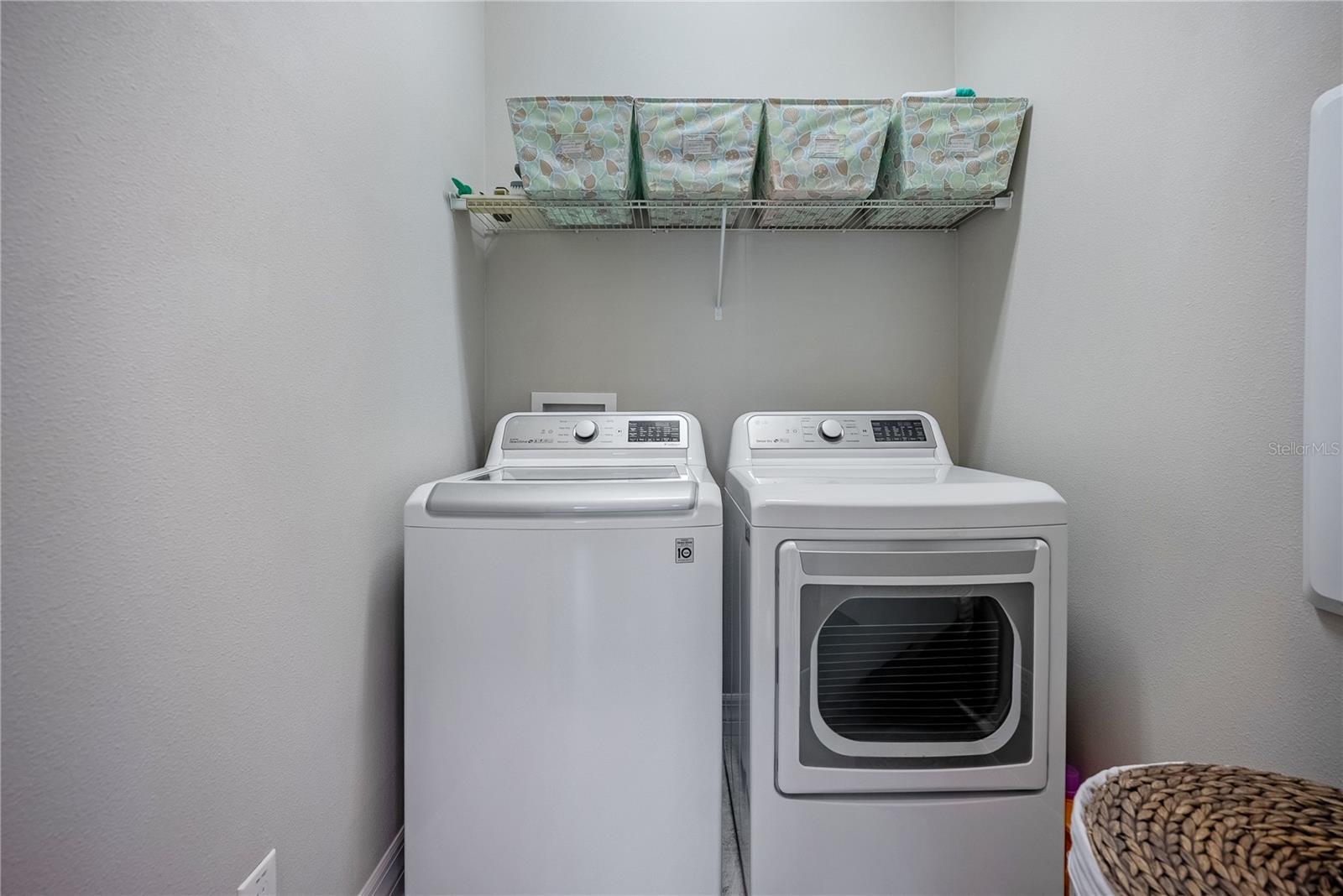 STONE CRK BY DEL WEBB SILVER G - Residential