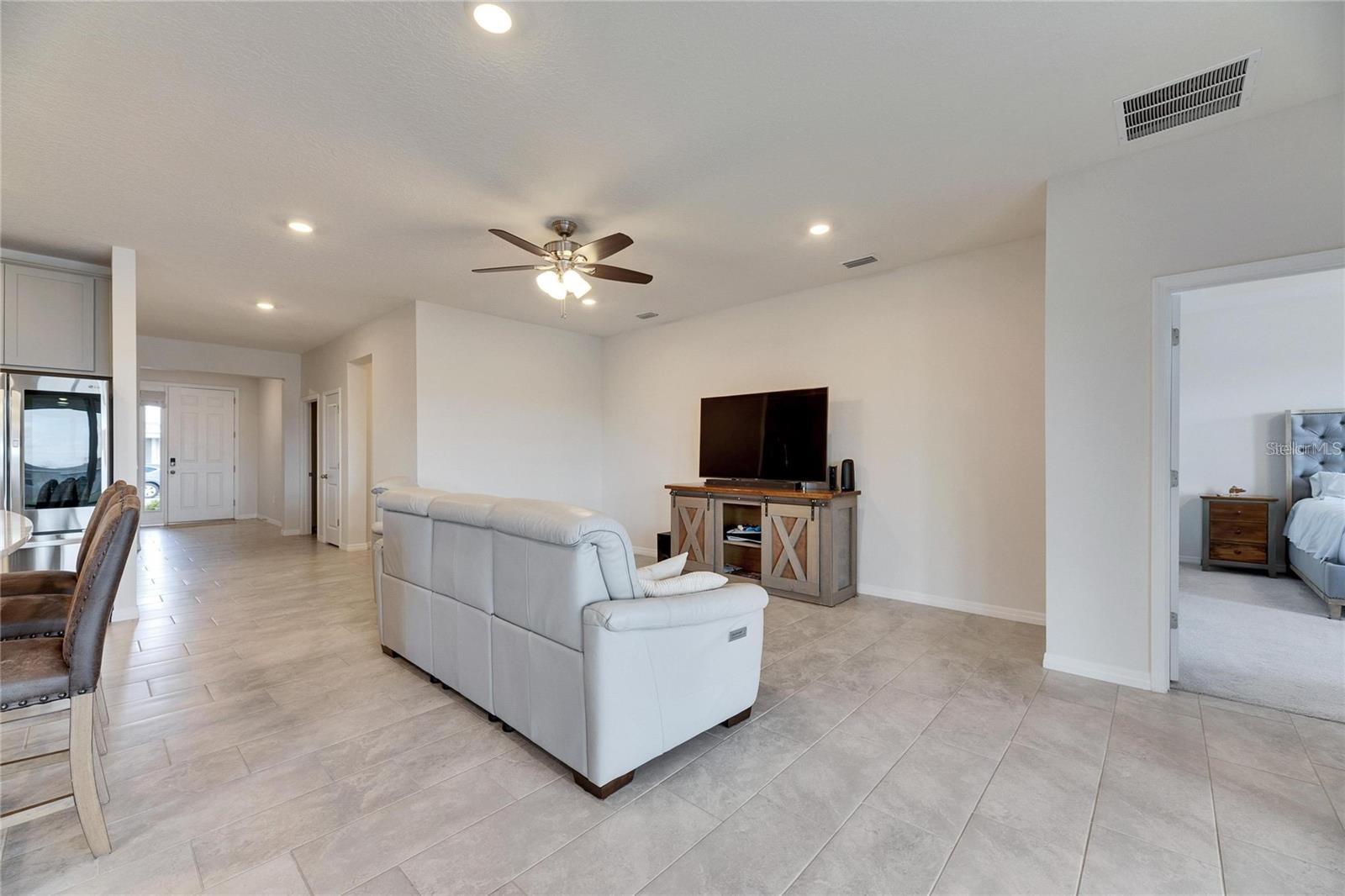 LAKEWOOD RANCH SOLERA PH IA & IB - Residential Lease