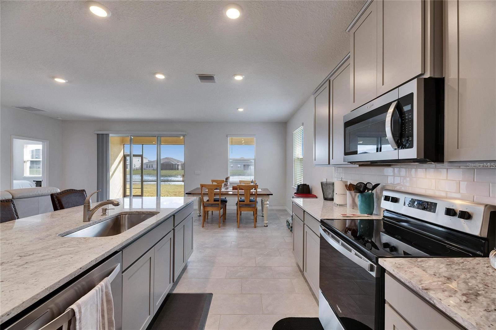 LAKEWOOD RANCH SOLERA PH IA & IB - Residential Lease