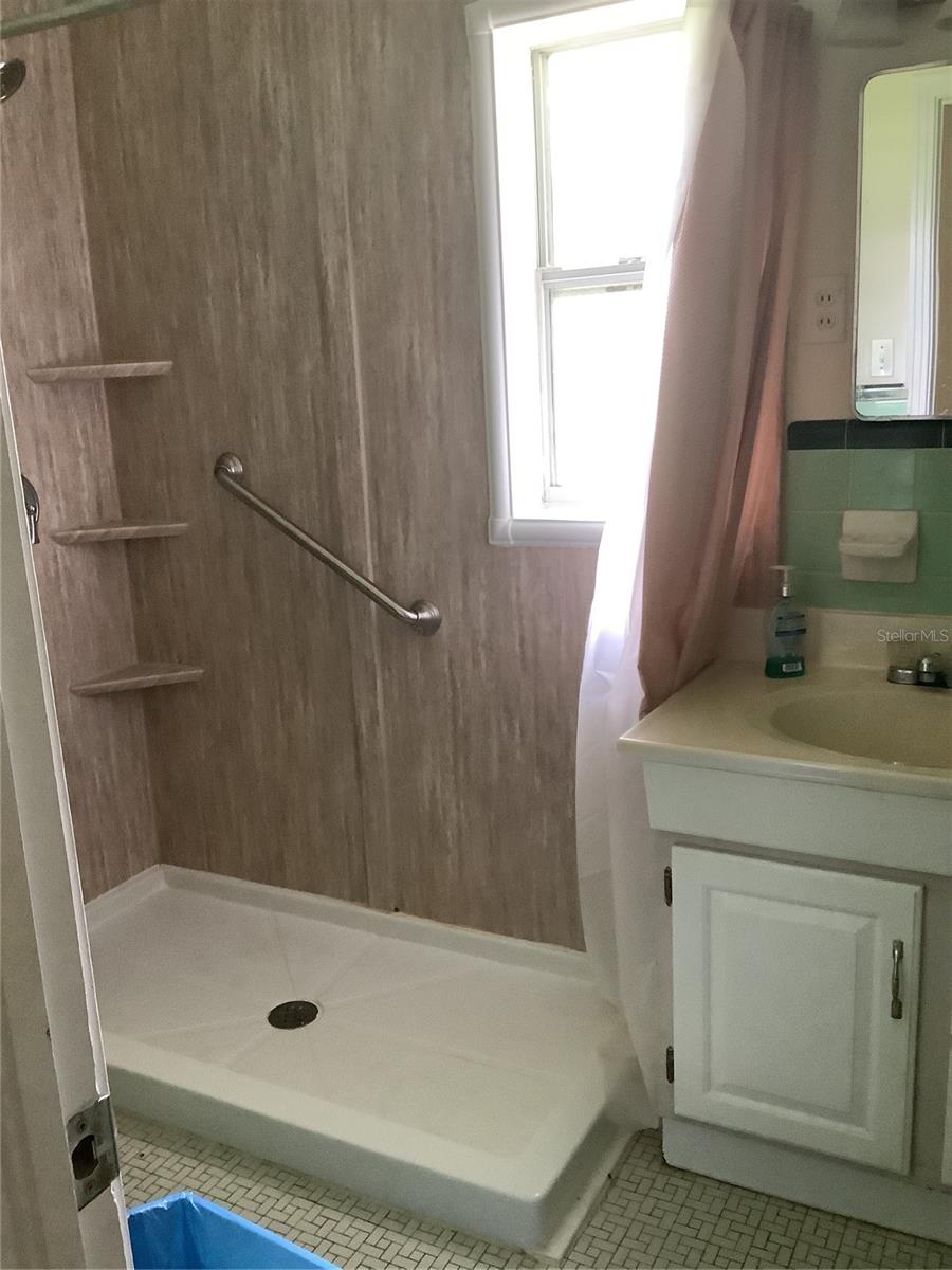 RIDGE MANOR FARMS - Residential