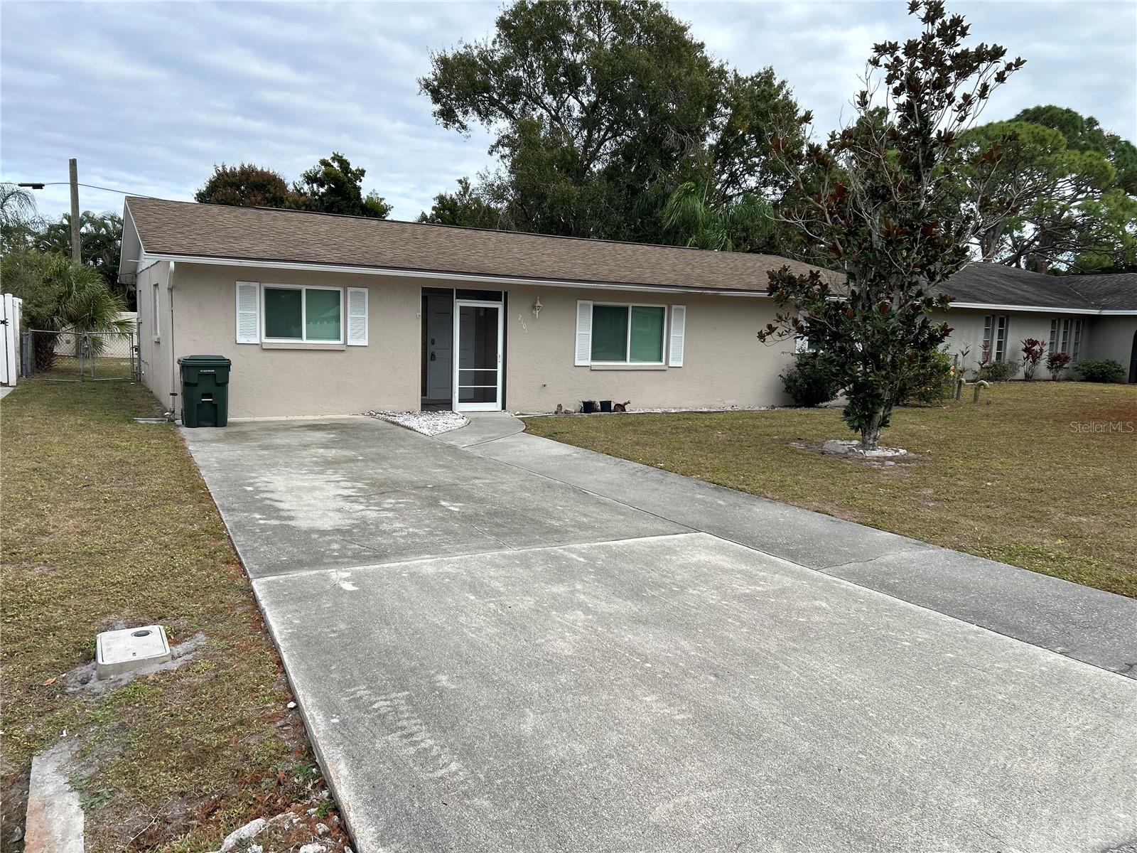 SARASOTA SPGS - Residential Lease