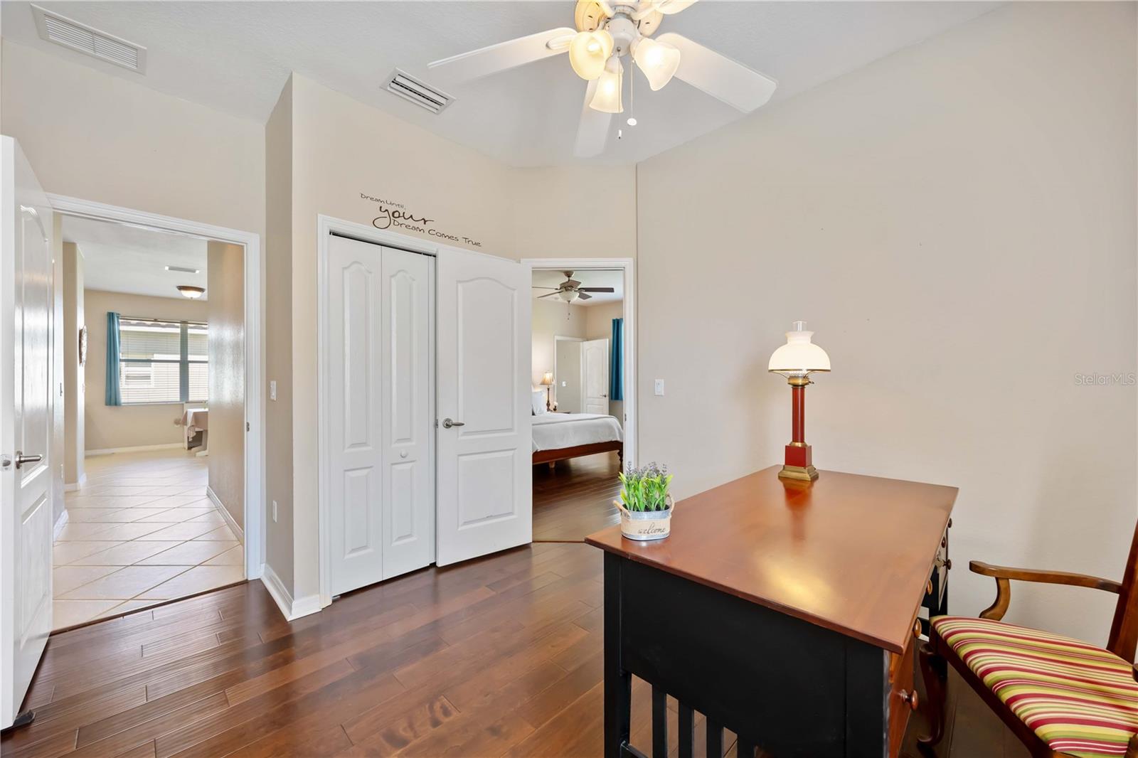 STONEYBROOK AT HERITAGE HARBOUR D-1 - Residential