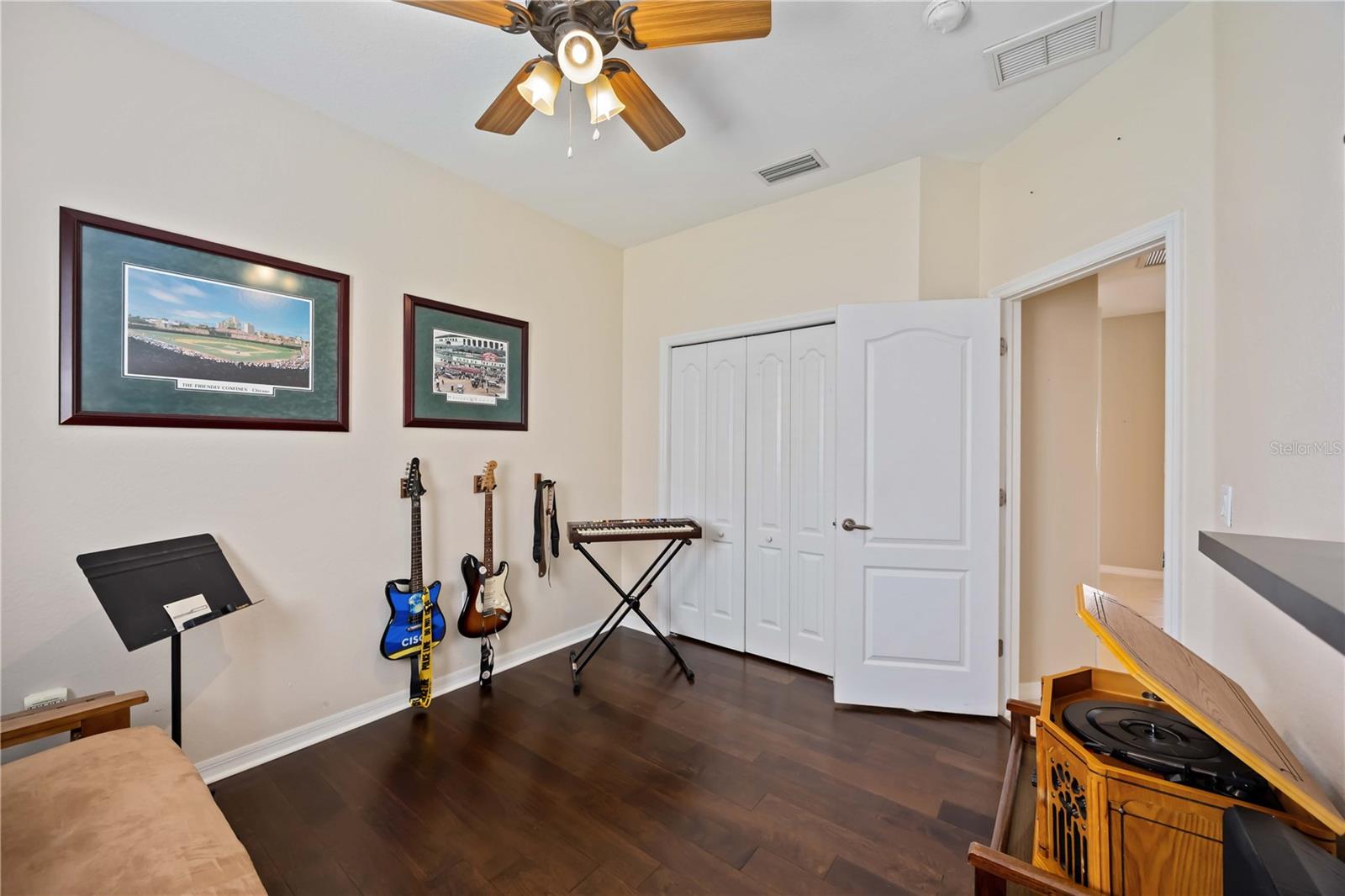 STONEYBROOK AT HERITAGE HARBOUR D-1 - Residential