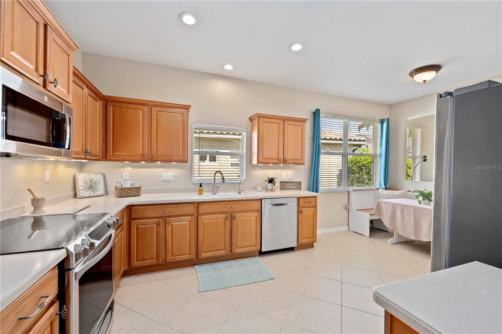 STONEYBROOK AT HERITAGE HARBOUR D-1 - Residential