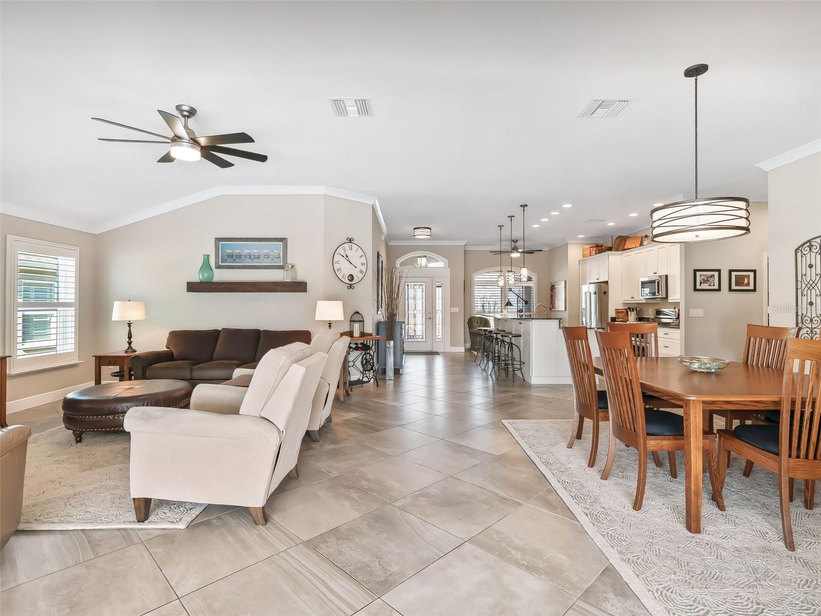 VILLAGE/FENNEY UN 12 - Residential