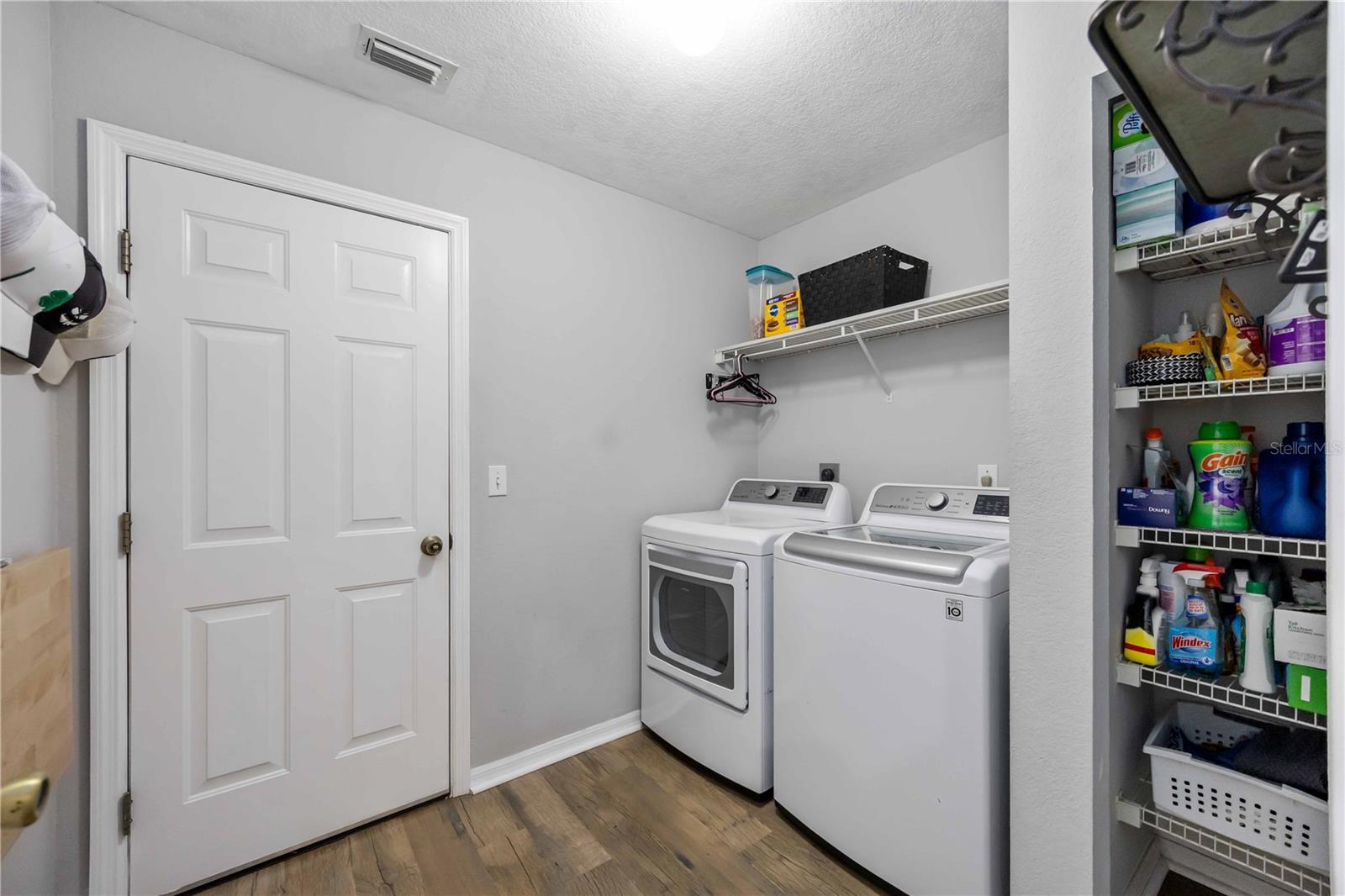 REGENCY OAKS PH I - Residential