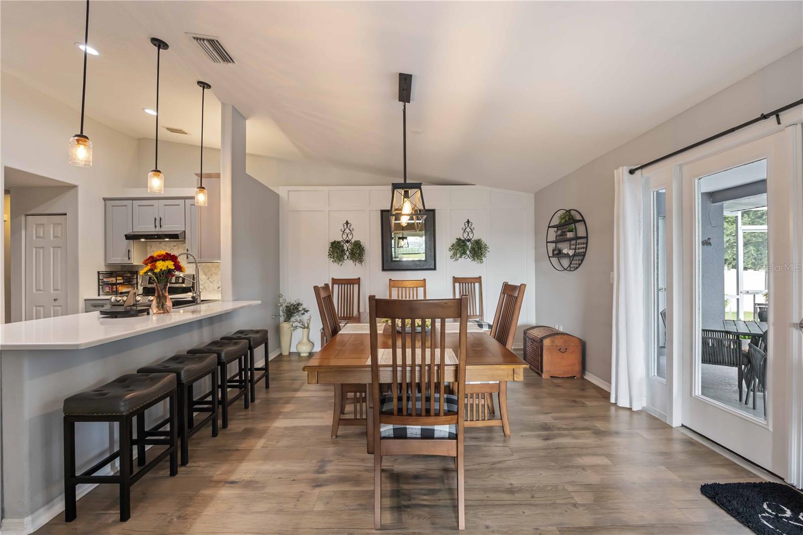 REGENCY OAKS PH I - Residential