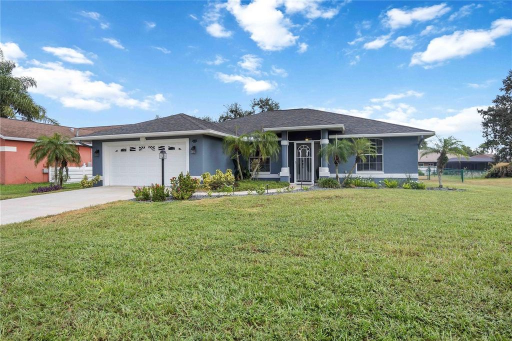 Photo of 9002 69th Avenue E, Palmetto, FL 34221 (MLS # A4667112)
