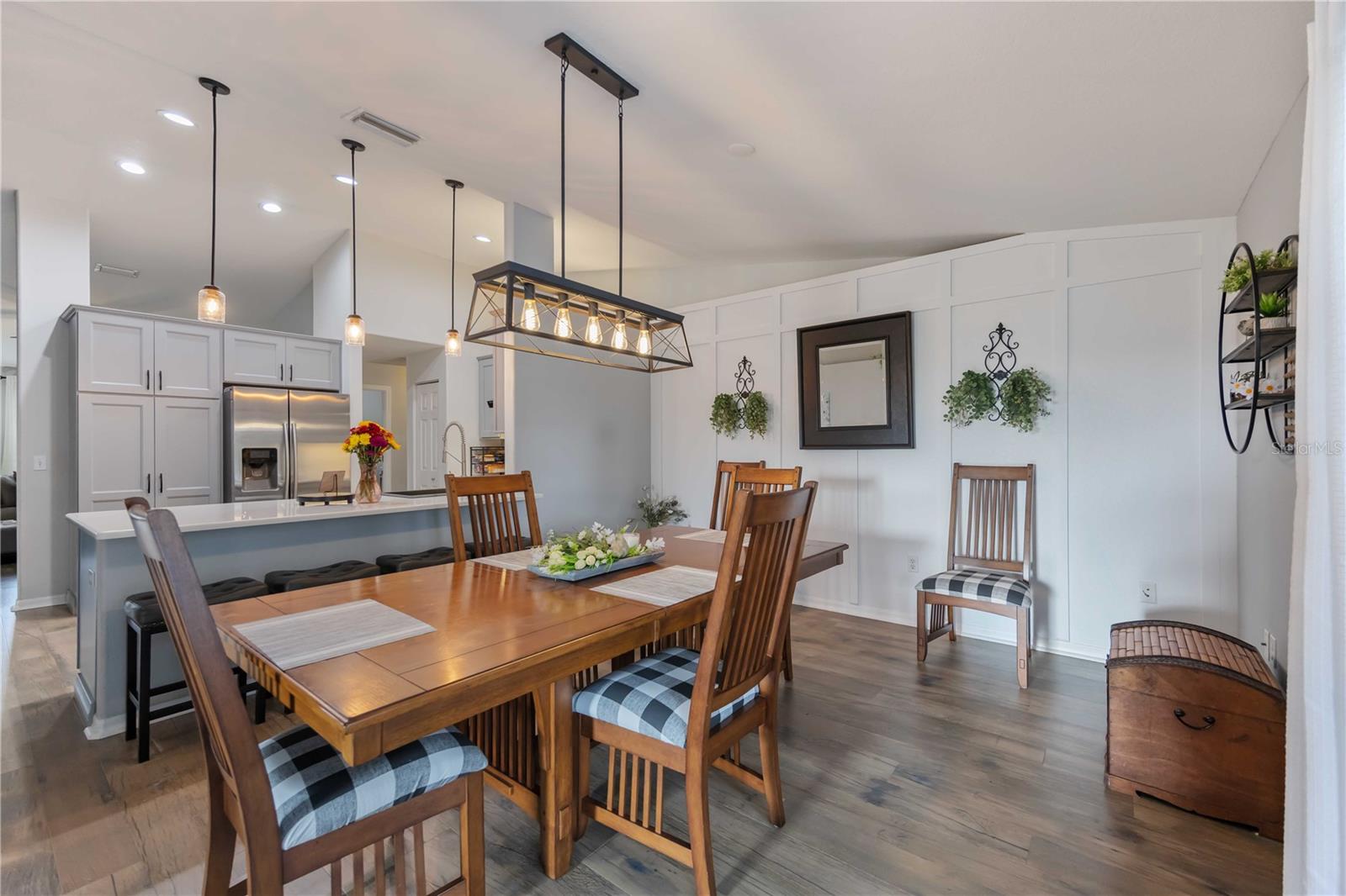 REGENCY OAKS PH I - Residential