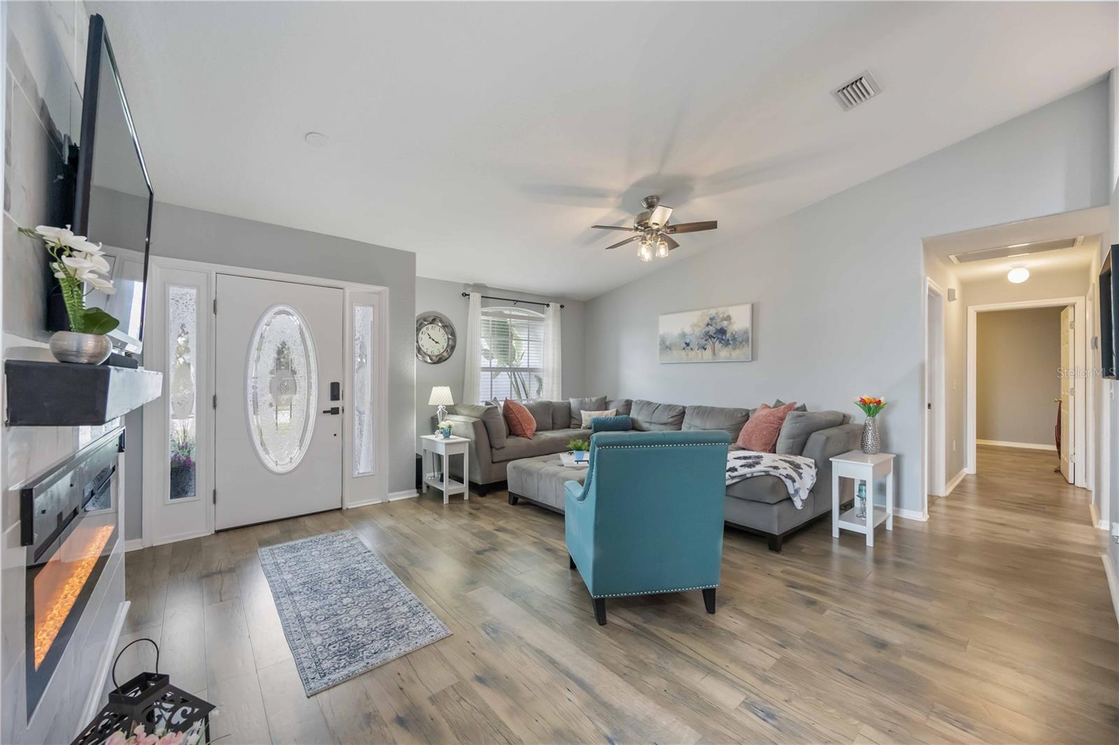 REGENCY OAKS PH I - Residential