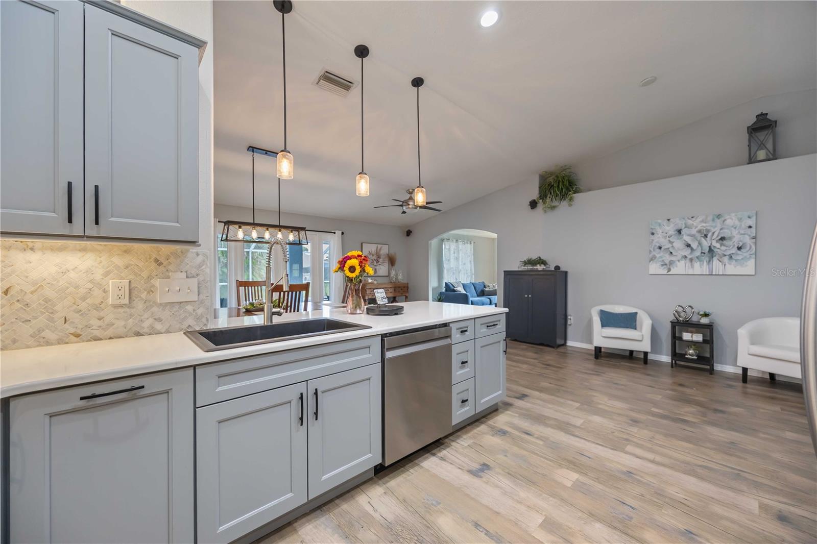 REGENCY OAKS PH I - Residential