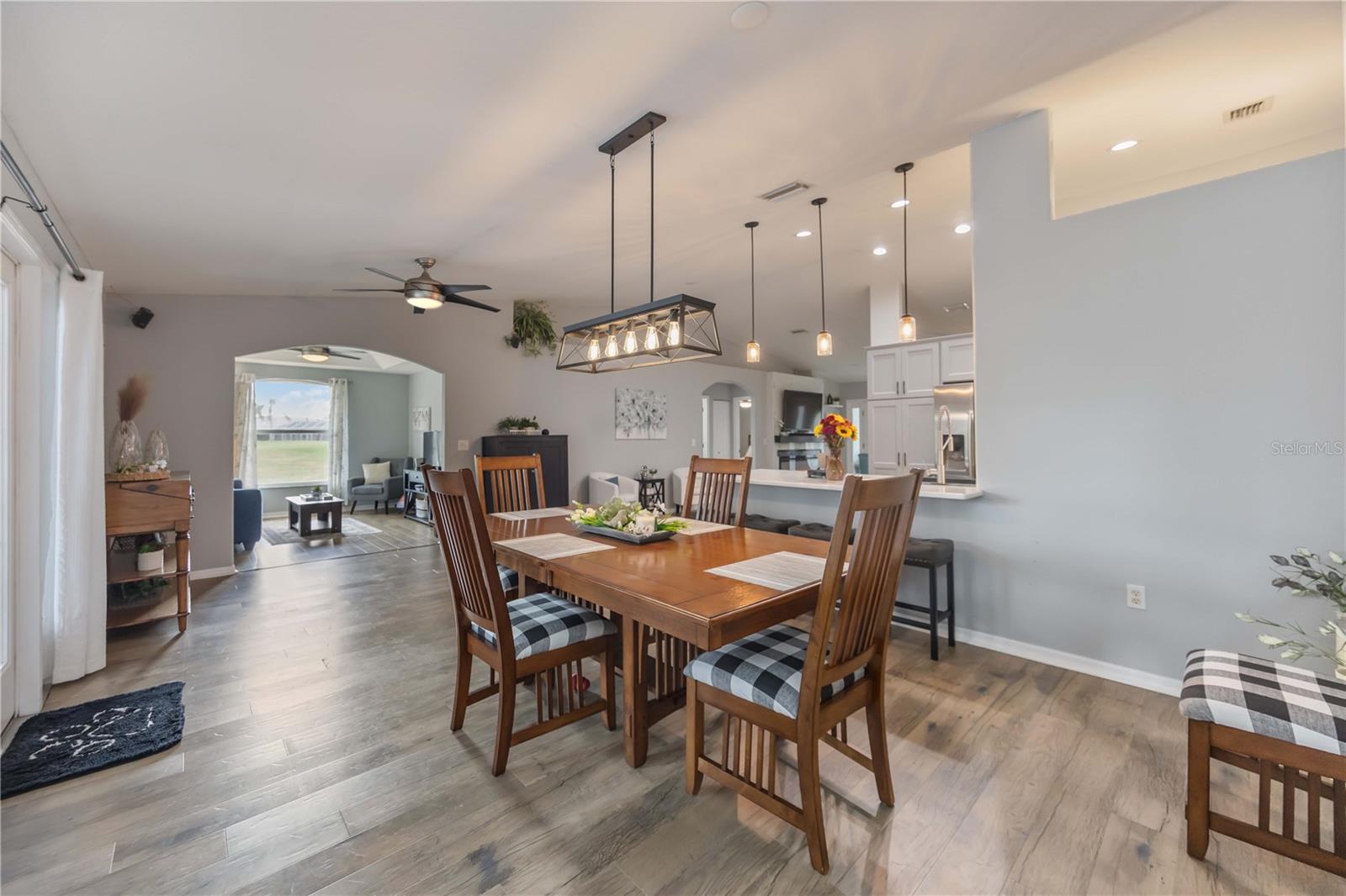 REGENCY OAKS PH I - Residential