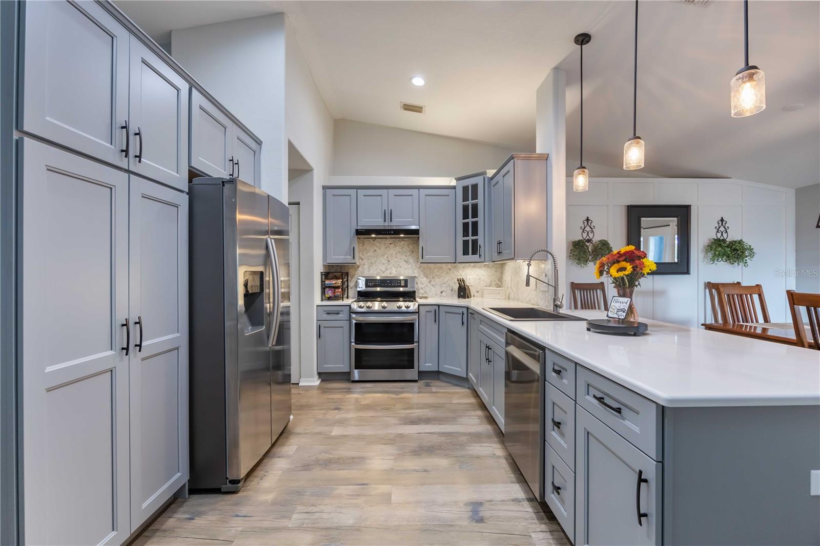 REGENCY OAKS PH I - Residential