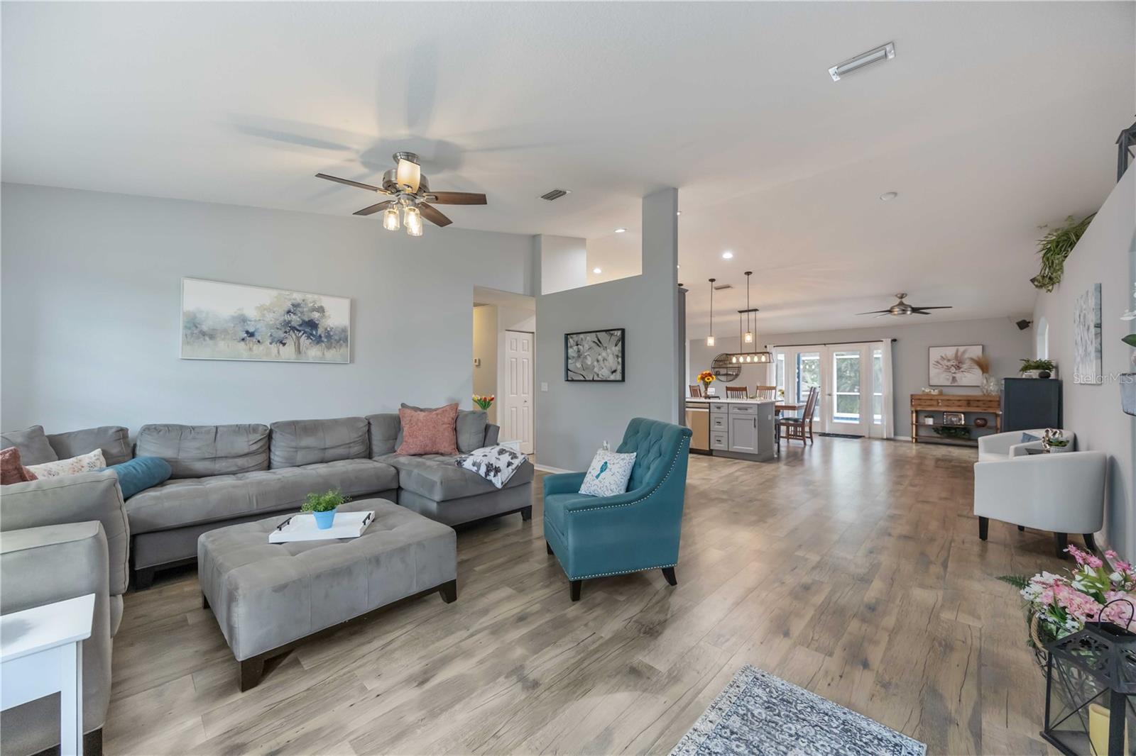 REGENCY OAKS PH I - Residential