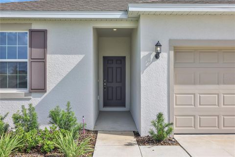 Photo of 272 Meredith Boulevard, Winter Haven, FL 33881 (MLS # G5101853) Photo of 272 Meredith Boulevard, Winter Haven, FL 33881 (MLS # G5101853)
