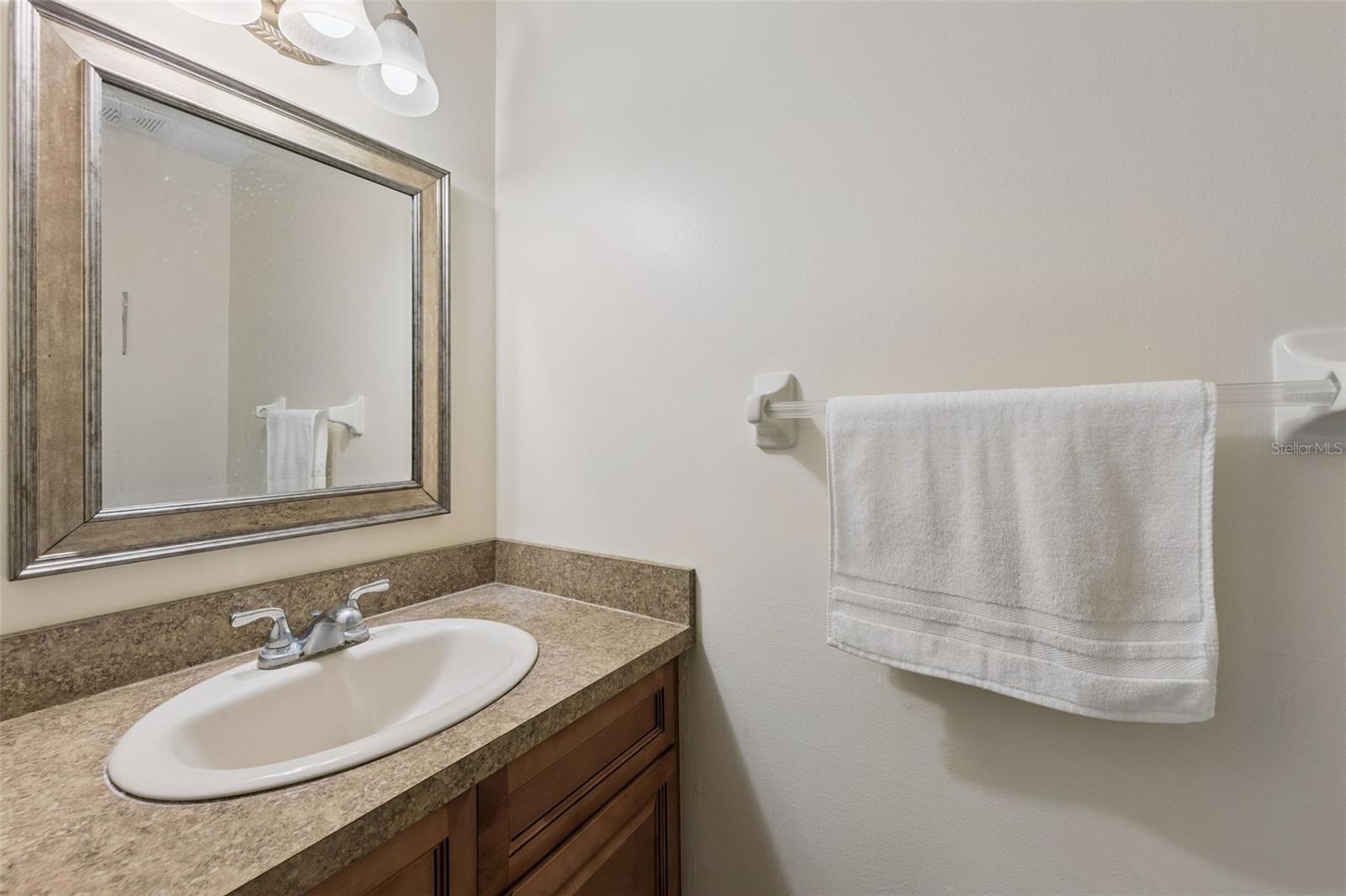 VINEYARD CONDO PH 05 - Residential