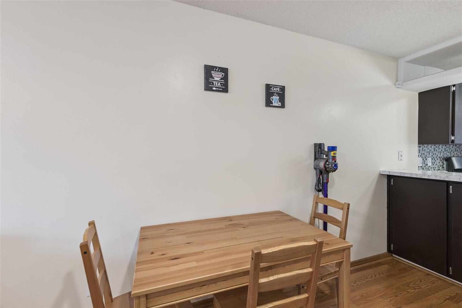 VINEYARD CONDO PH 05 - Residential